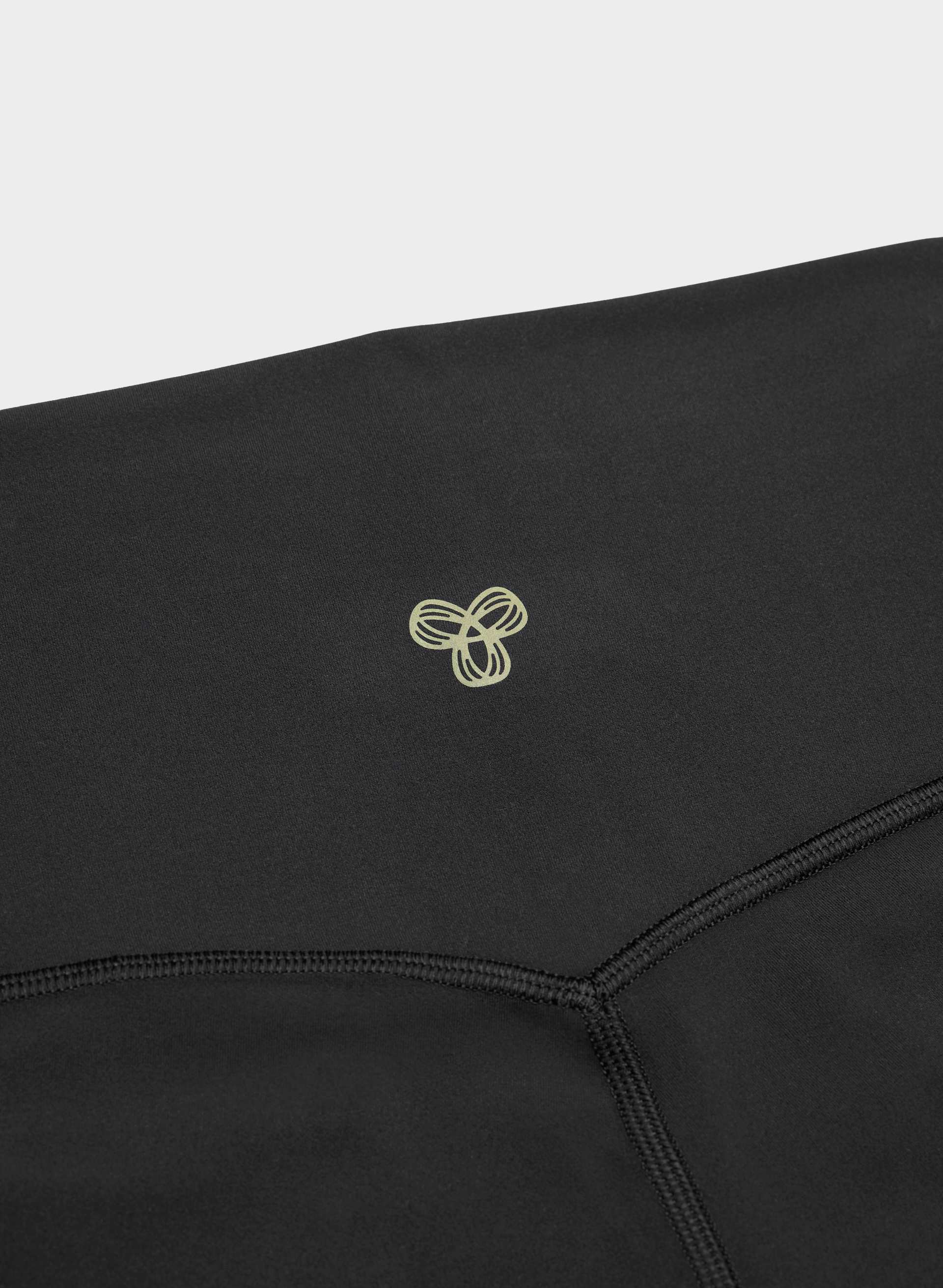 LEGGING 66 CM SCULPT. T. HAUTE - BUTTER | Aritzia