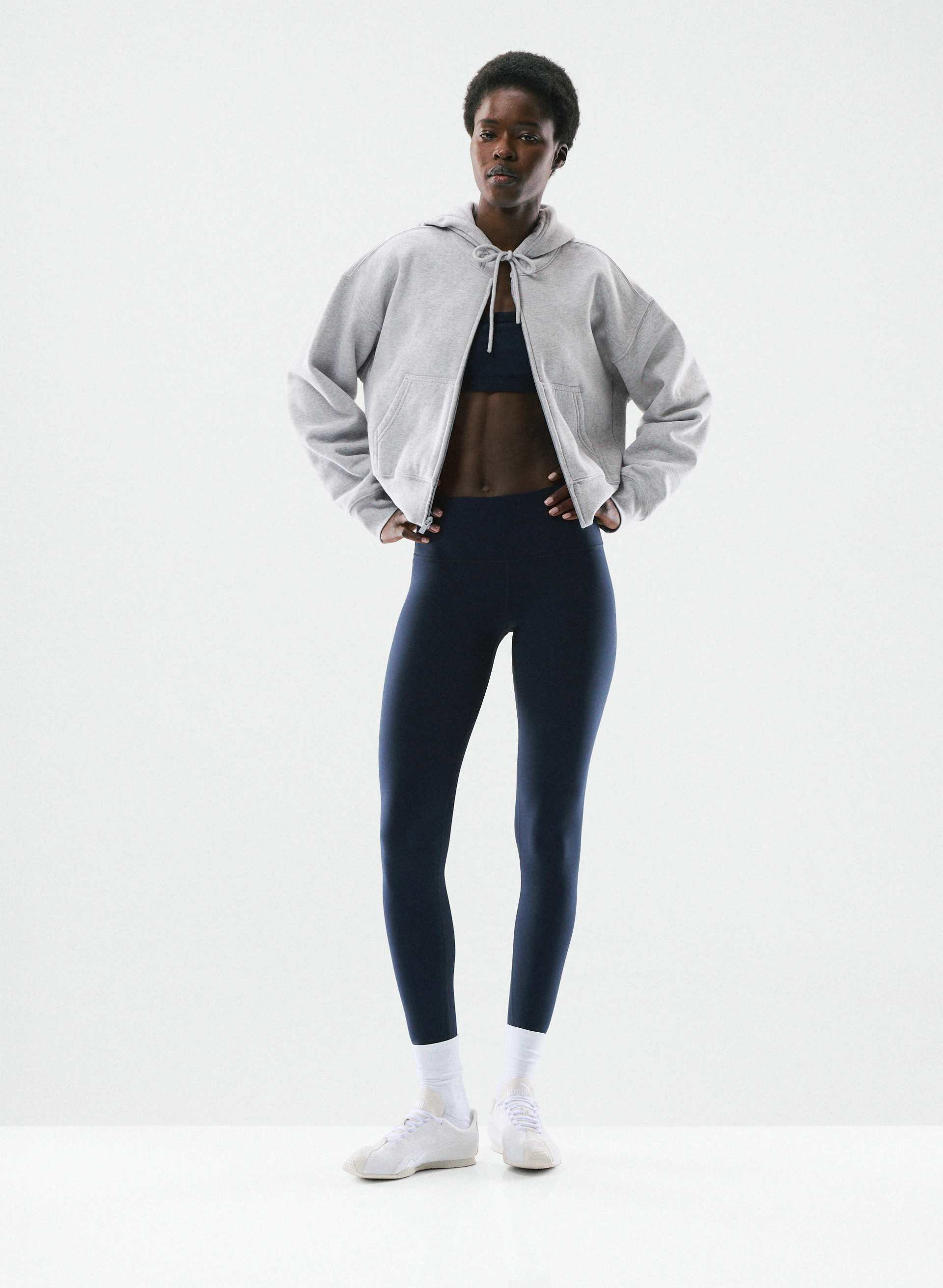BUTTER CHEEKY HI-RISE 26" LEGGING - Sweat-wicking high-rise cheeky leggings. 