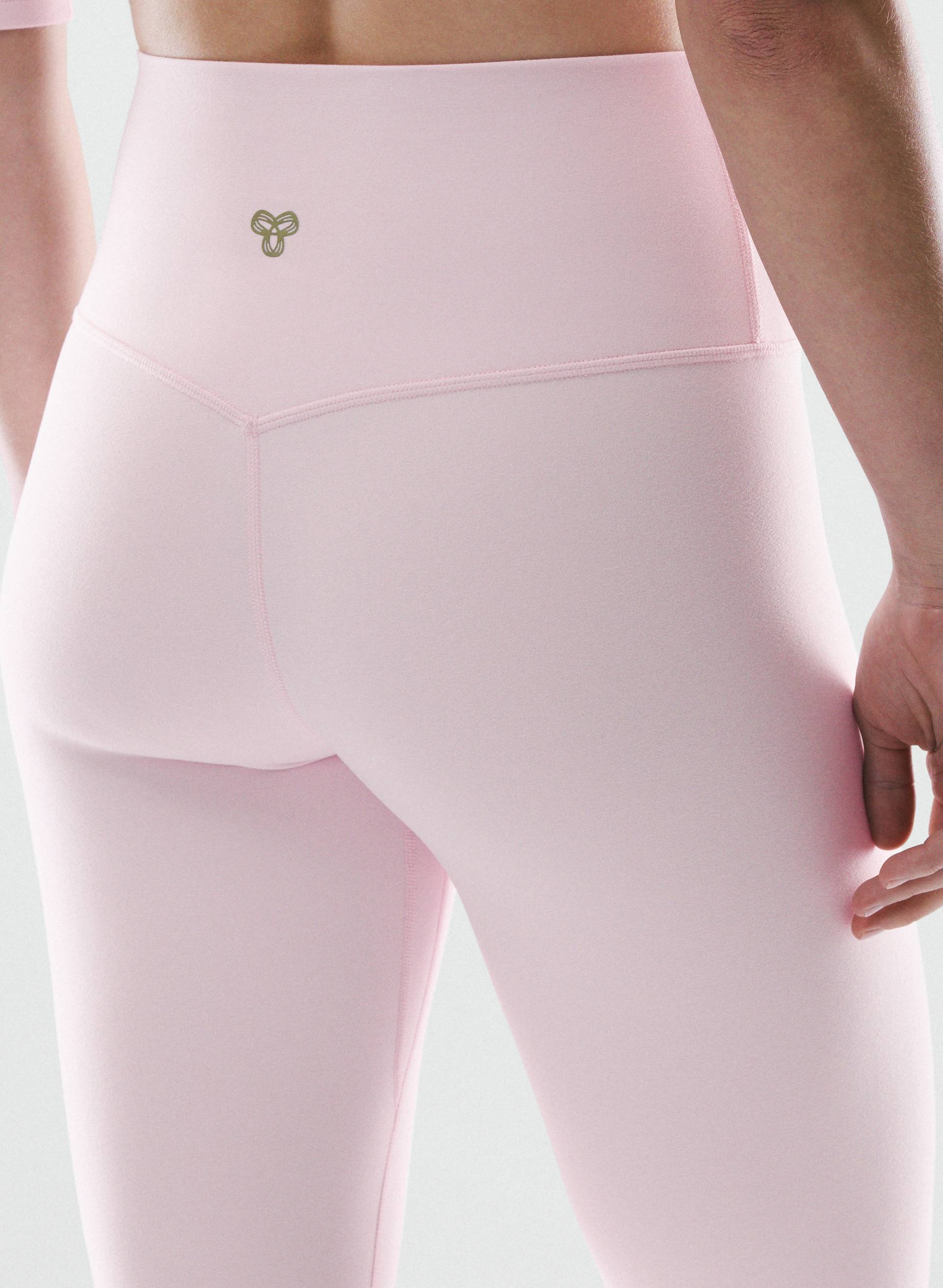 BUTTER CHEEKY HI-RISE 26" LEGGING | Aritzia