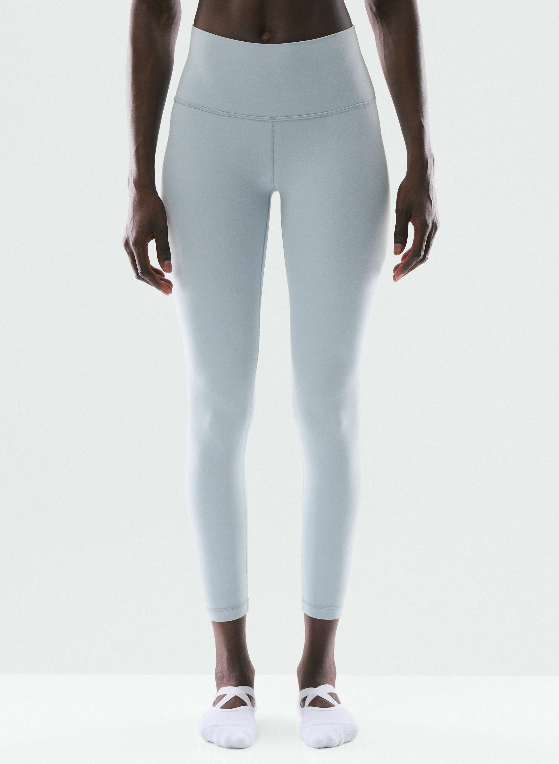 BUTTER CHEEKY HI-RISE 24" LEGGING | Aritzia