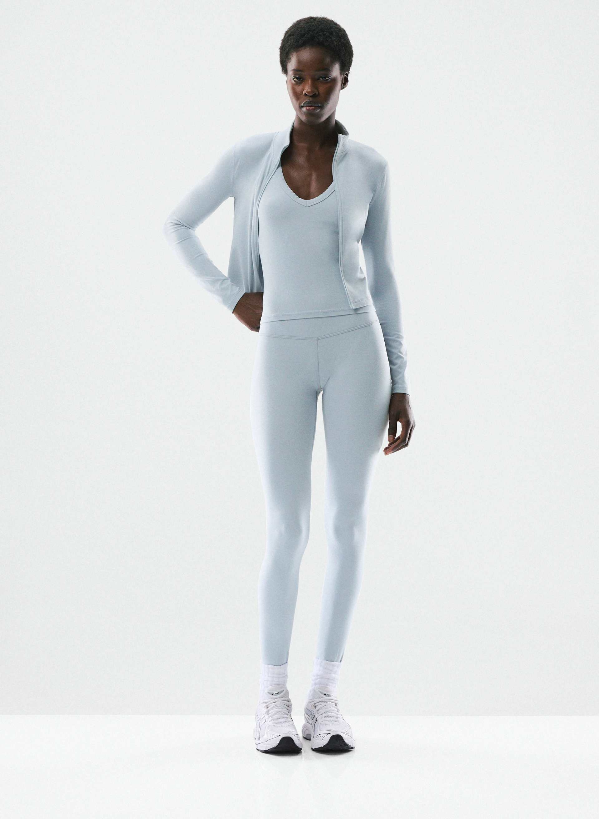 BUTTER CHEEKY HI-RISE 28" LEGGING - Sweat-wicking high-rise cheeky leggings. 