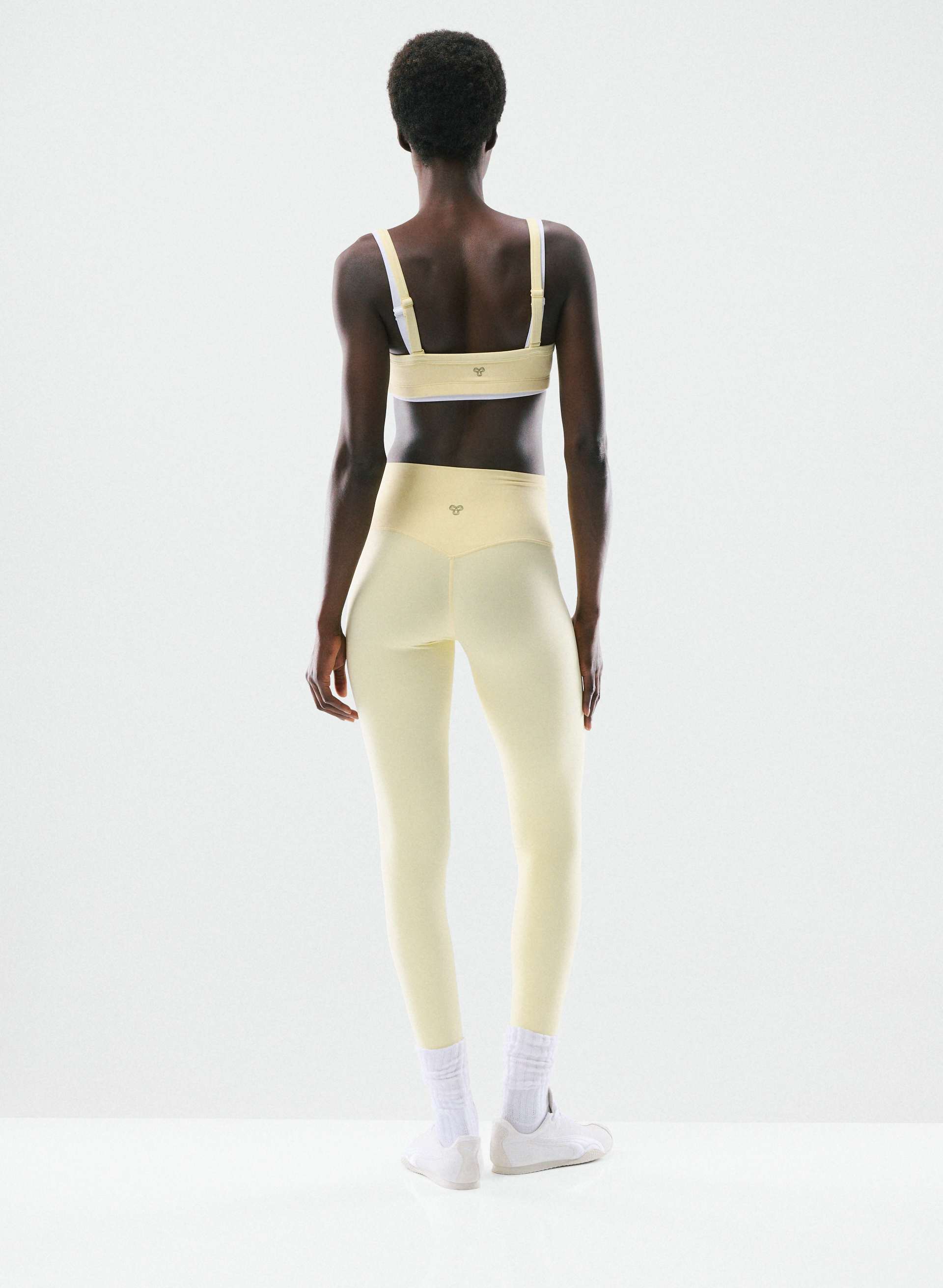 BUTTER CHEEKY INFINITE HI-RISE 26” LEGGING | Aritzia