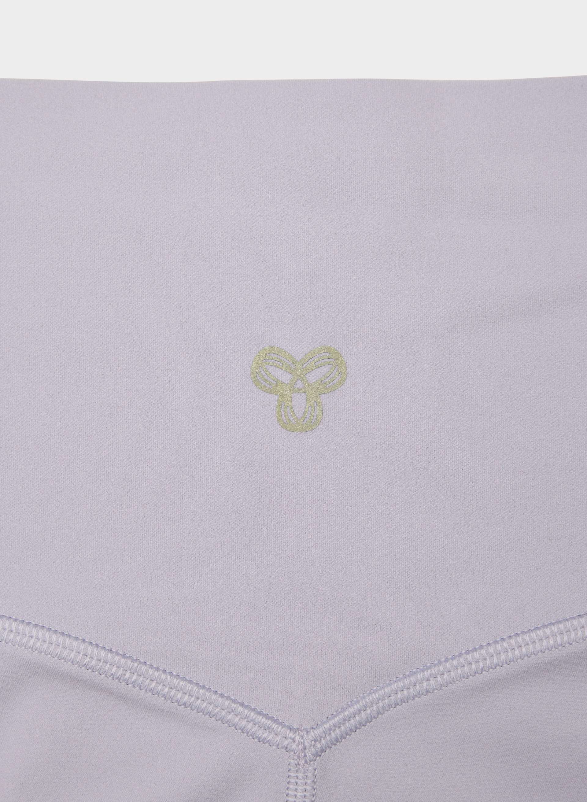LEGGING CHEEKY INFINITE 66 CM T. H. - BUTTER | Aritzia