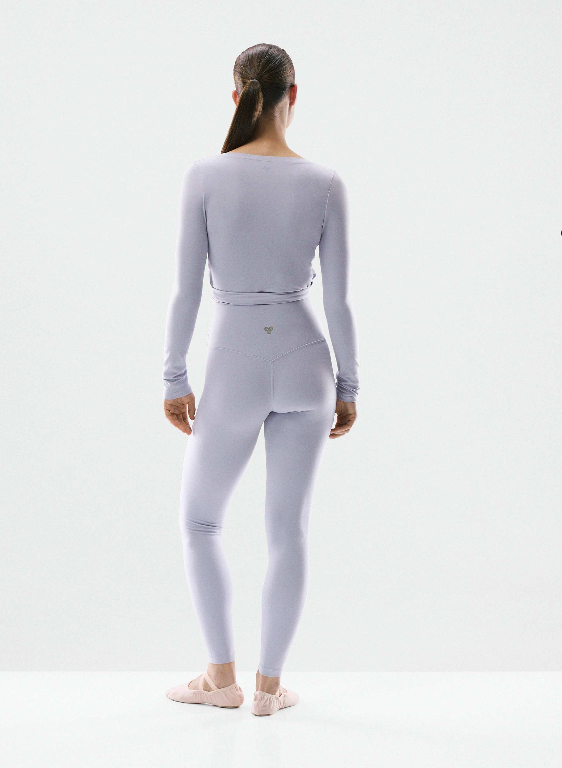 LEGGING CHEEKY INFINITE 66 CM T. H. - BUTTER | Aritzia