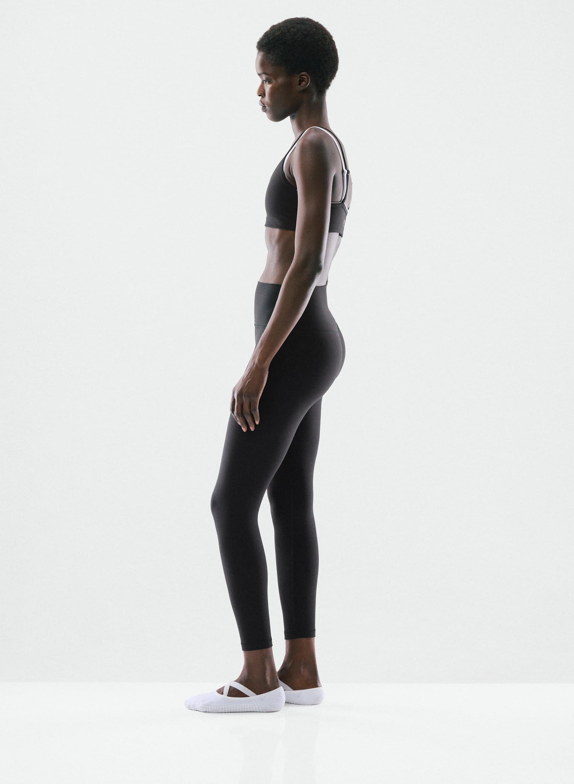 BUTTER CHEEKY INFINITE HI-RISE 24" LEGGING | Aritzia