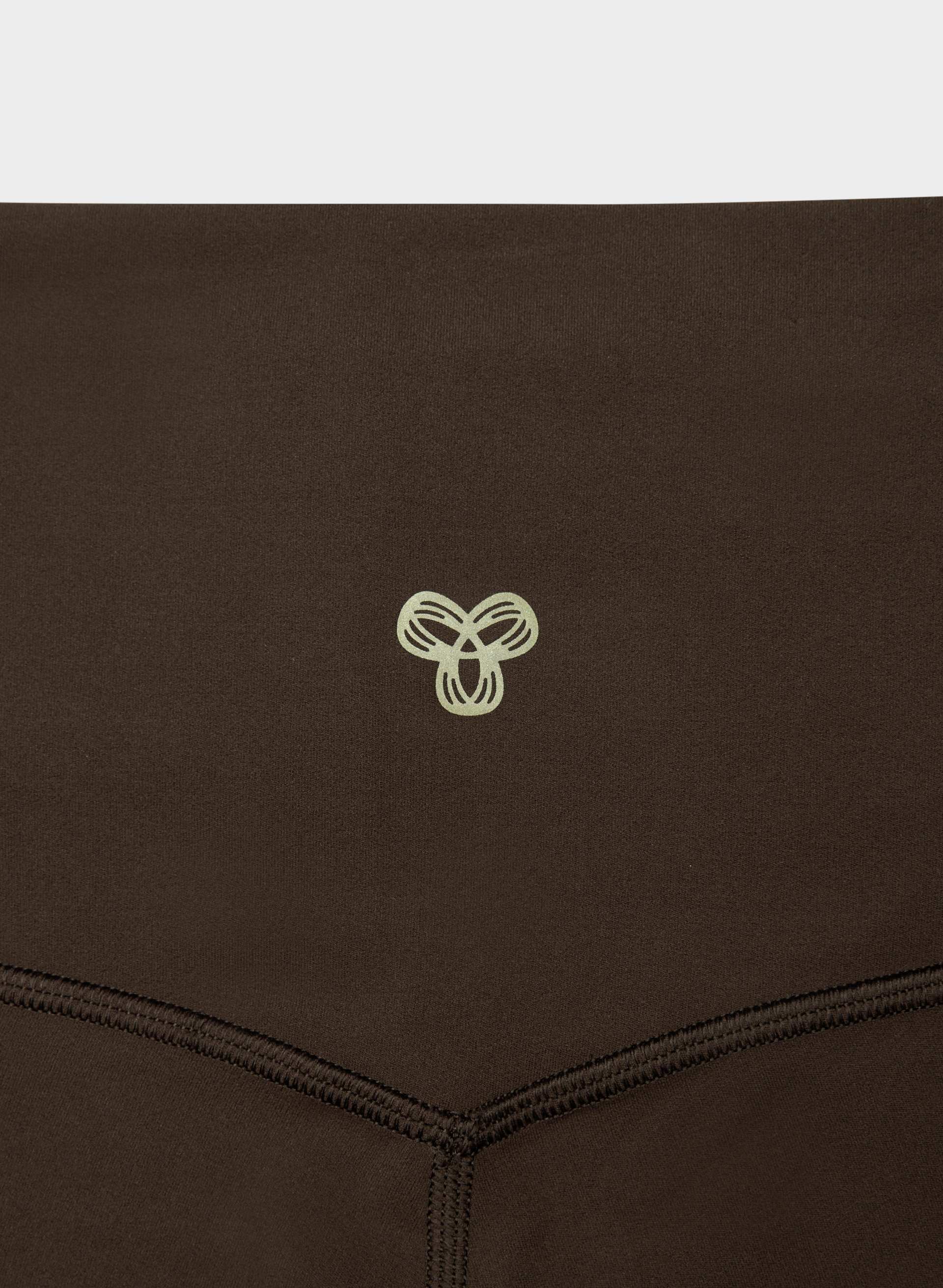 BUTTER CHEEKY INFINITE HI-RISE 24" LEGGING | Aritzia