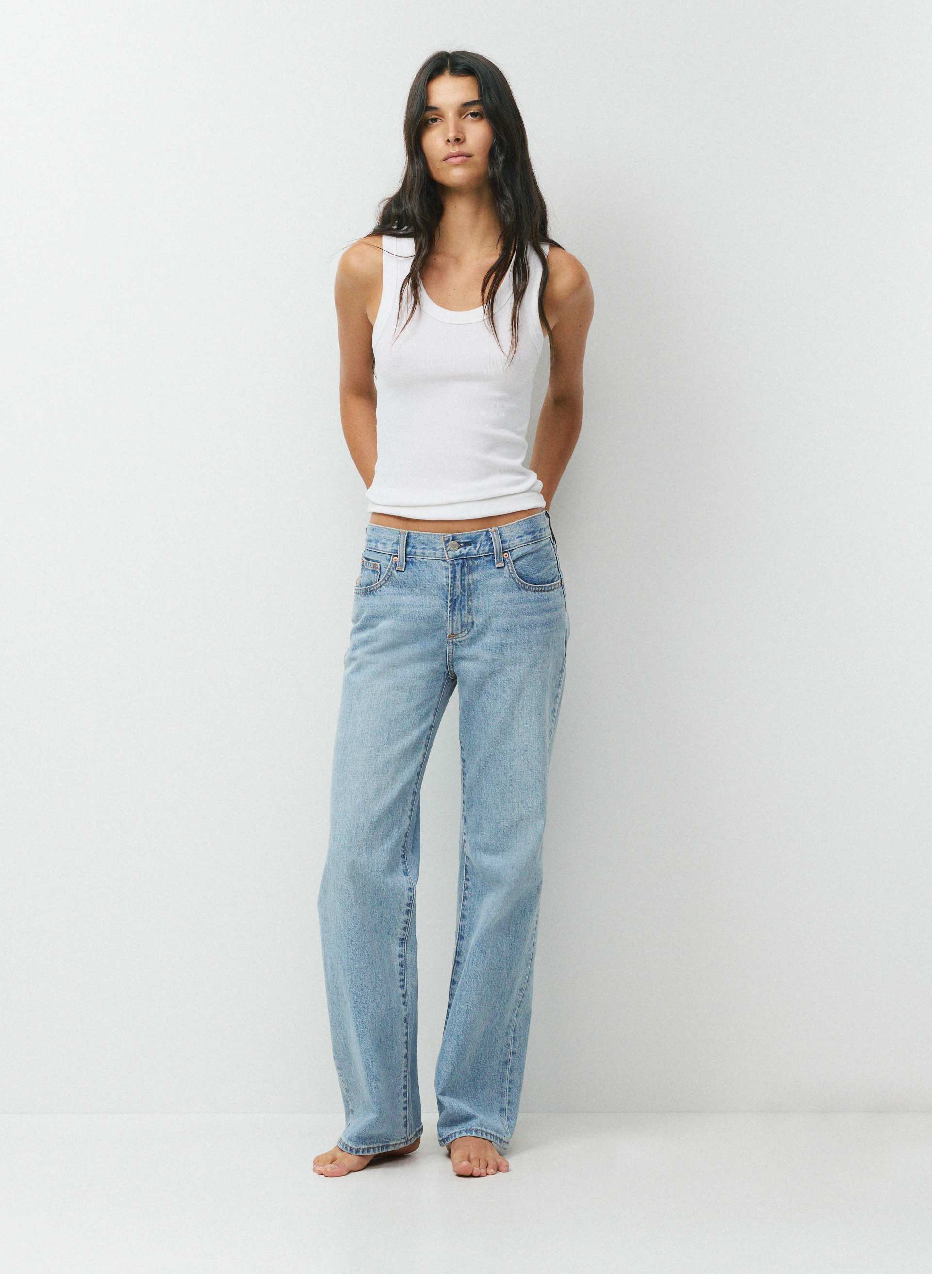 THE FARRAH LO-RISE WIDE JEAN | Aritzia