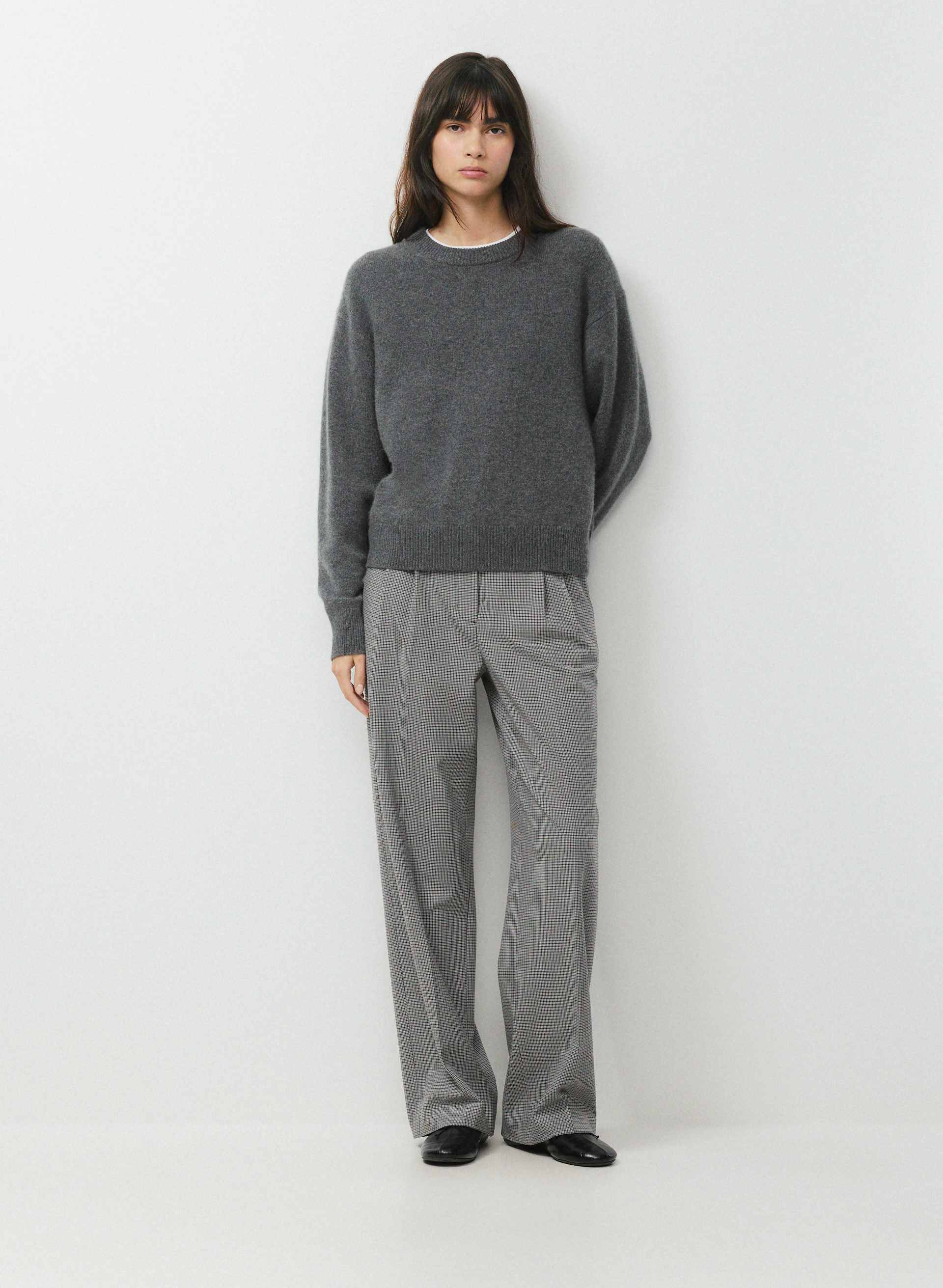 THE EFFORTLESS PANT™ | Aritzia