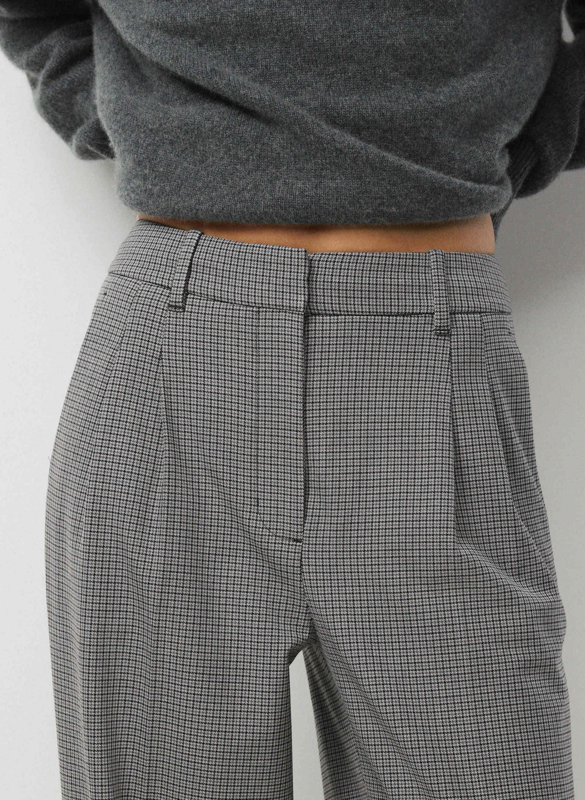 THE EFFORTLESS PANT™ | Aritzia
