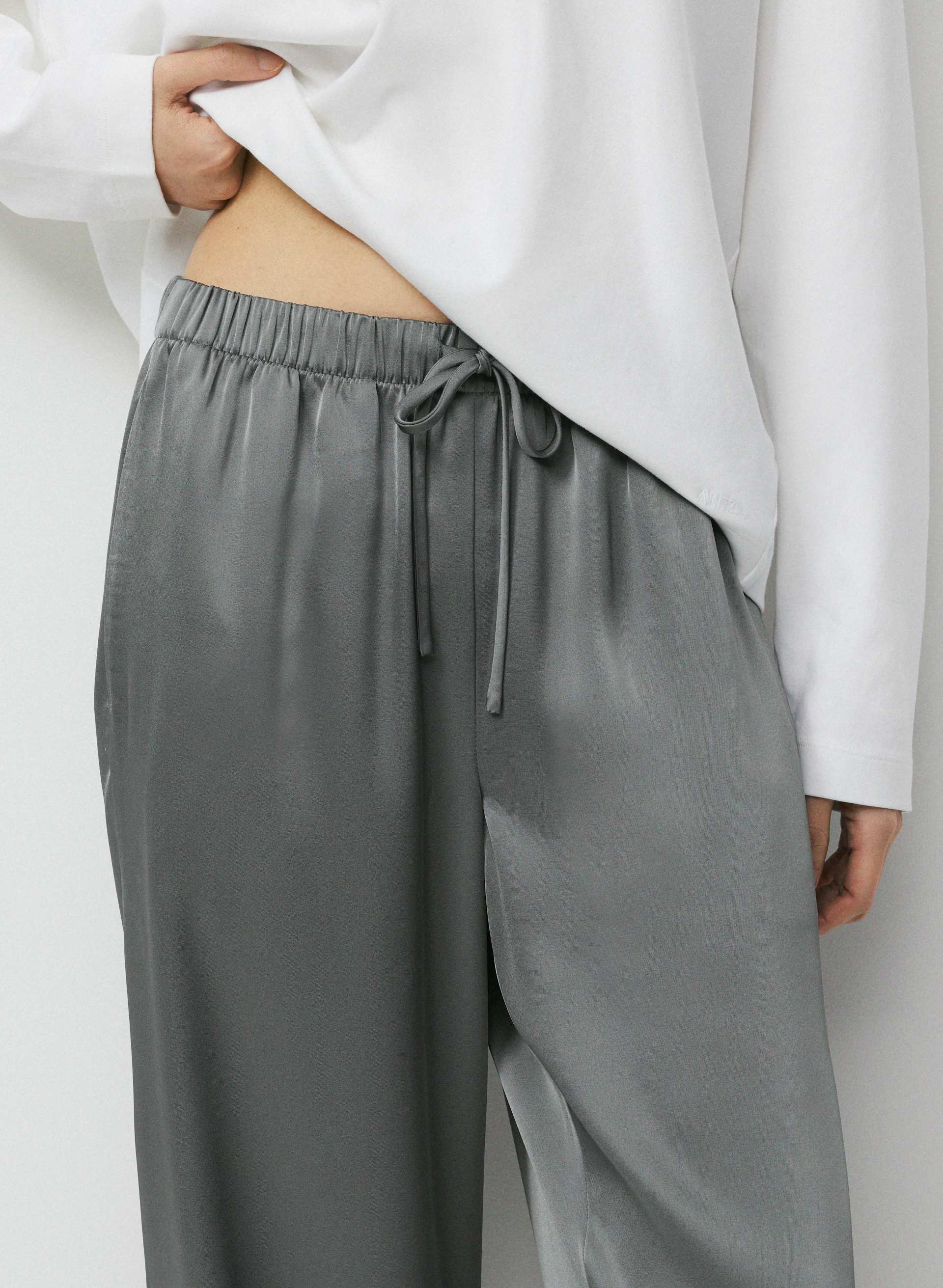 THE LODGE PANT™ SATIN | Aritzia