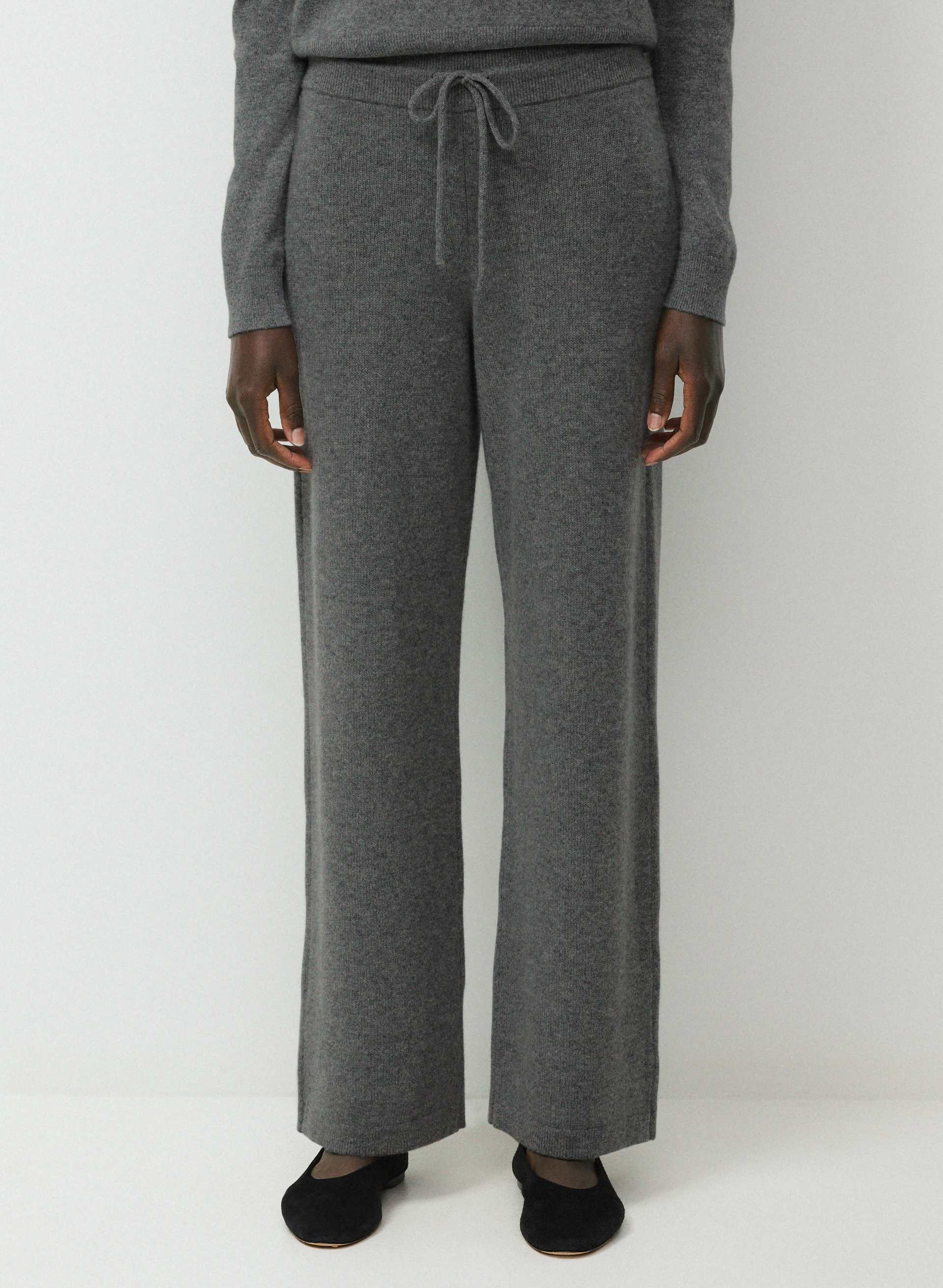ESSENTIAL CASHMERE APPRAISAL PANT | Aritzia