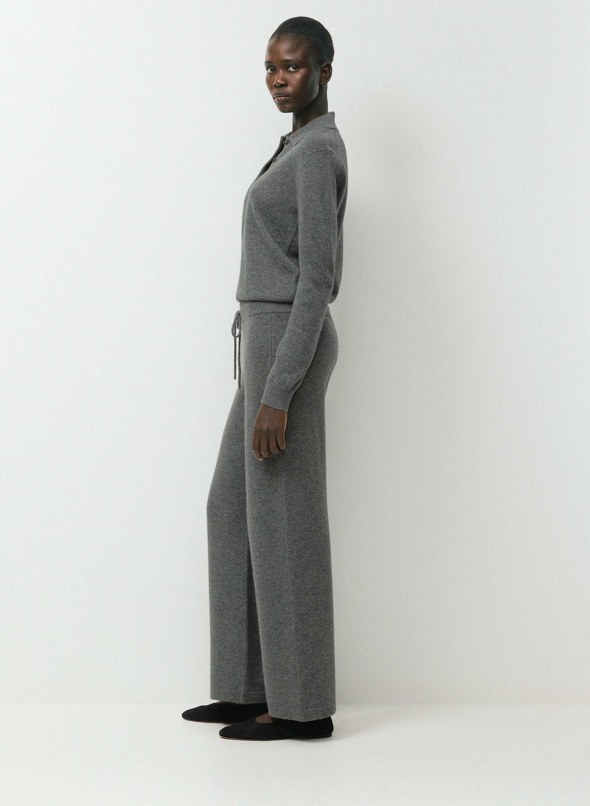 ESSENTIAL CASHMERE APPRAISAL PANT | Aritzia