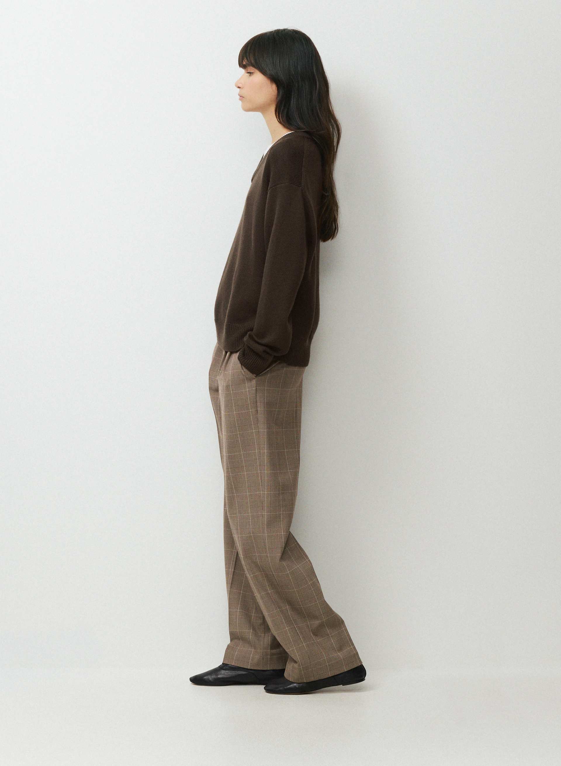 THE EFFORTLESS PANT™ LO-RISE | Aritzia