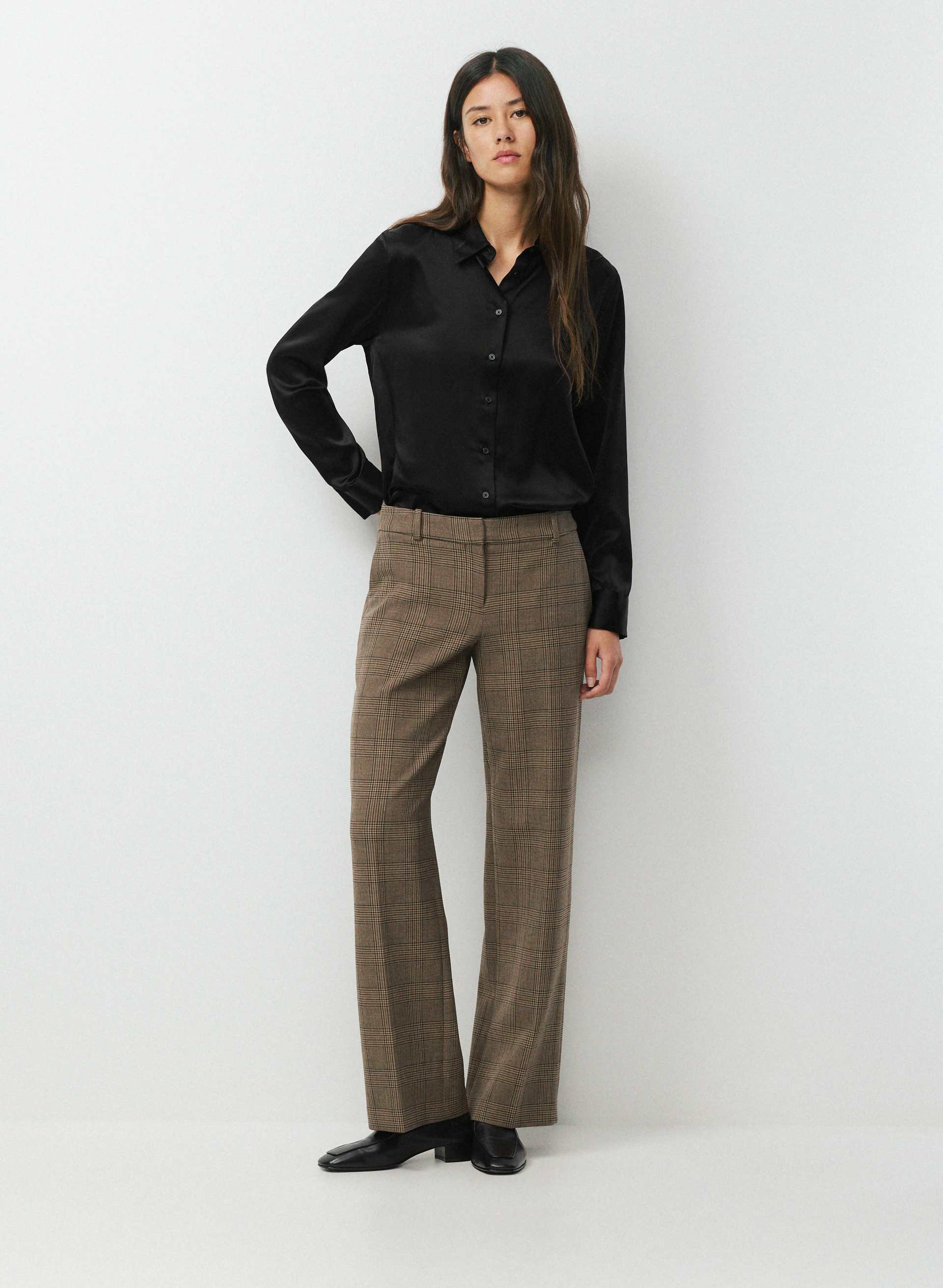 NOUVEAU PANTALON AGENCY À TAILLE BASSE - EVERSENTIAL™ - Pantalon légèrement structuré à taille basse élastiquée à l'arrière et à jambe large. 