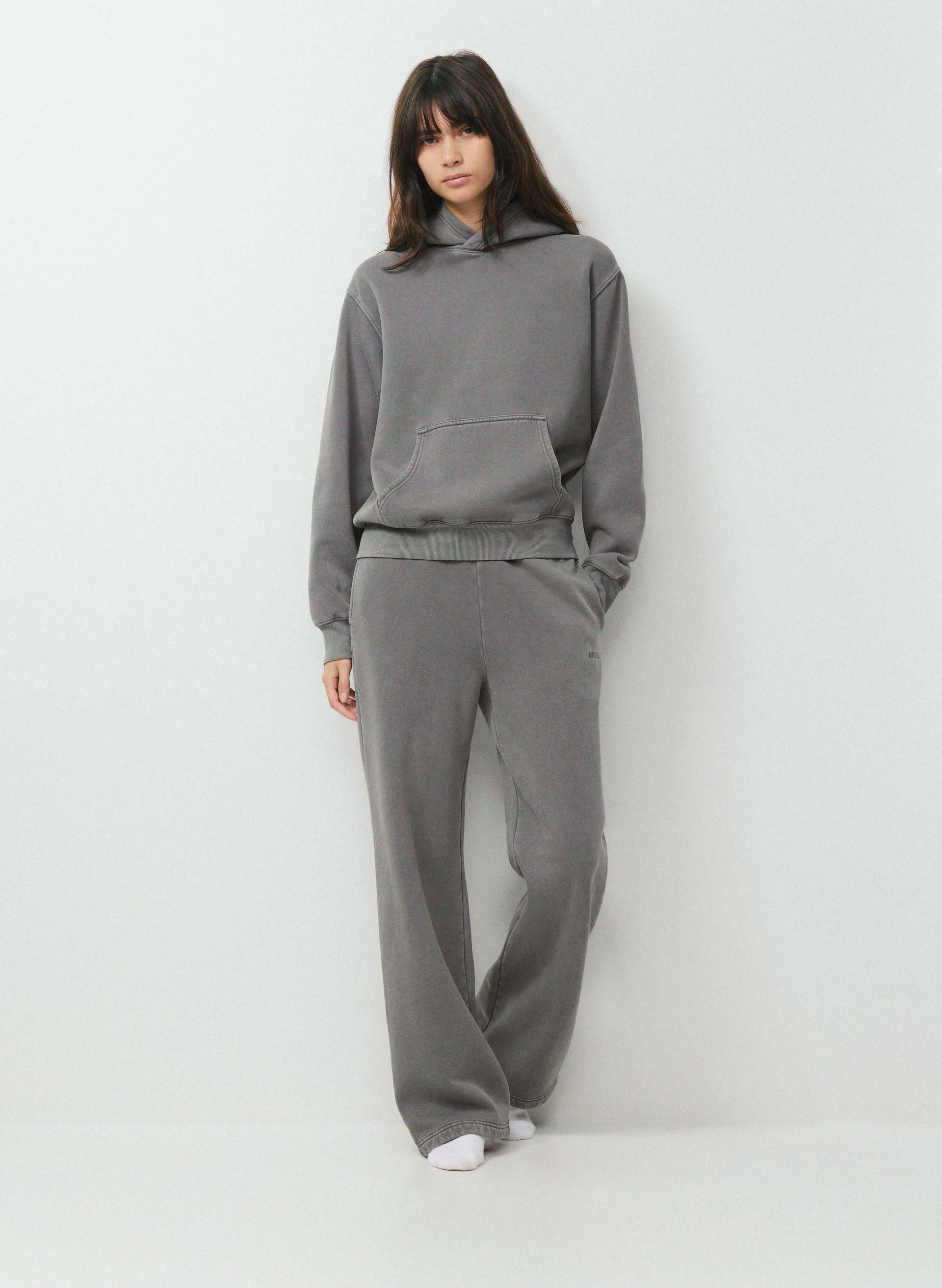【美品】FREY フレイALWAYS SWEAT スウェット グレー Cozy Sweatfleece Boyfriend Wide Sweatpant | Aritzia US