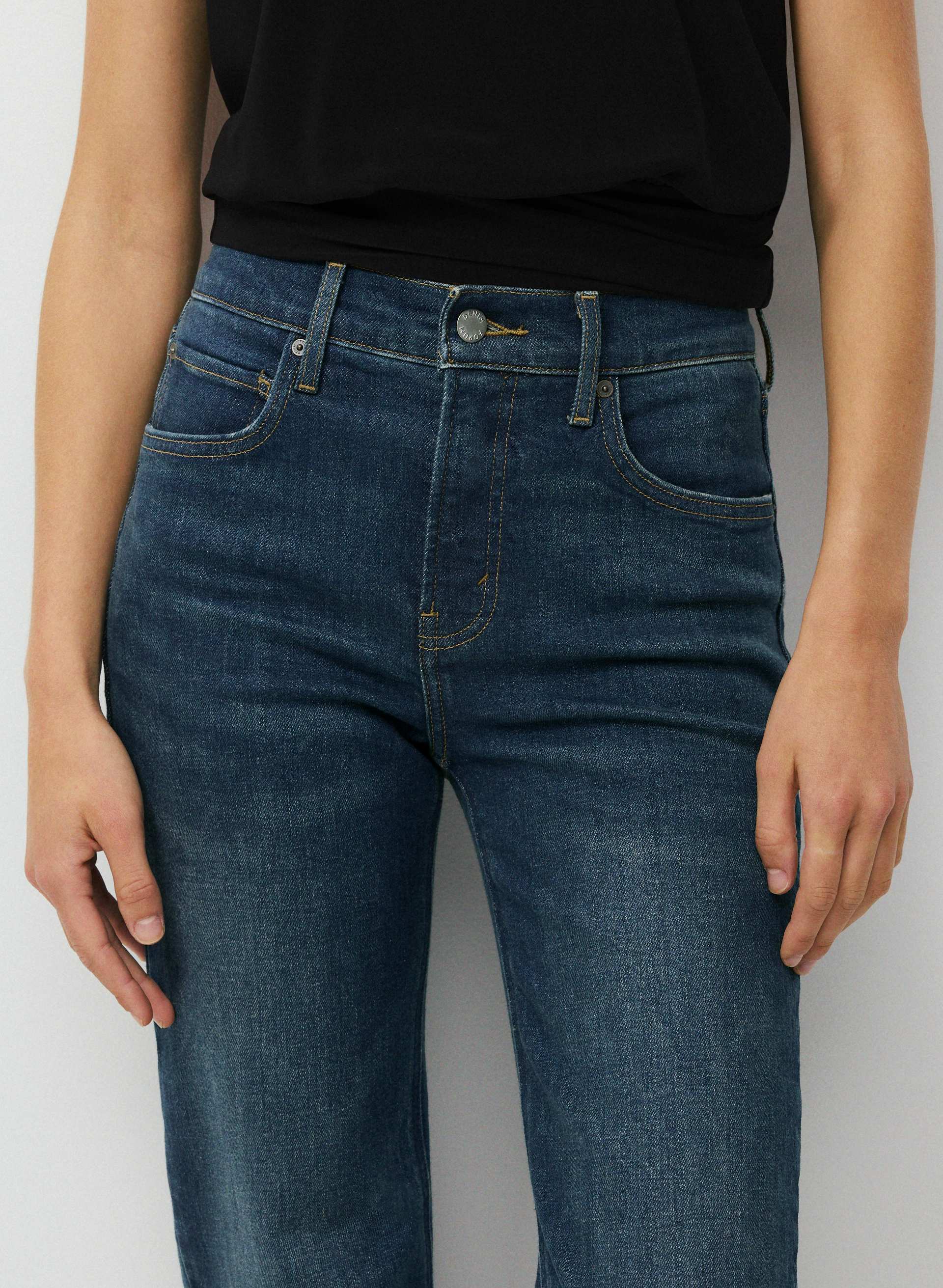 THE ‘90S SNATCHED HI-RISE STRAIGHT JEAN | Aritzia