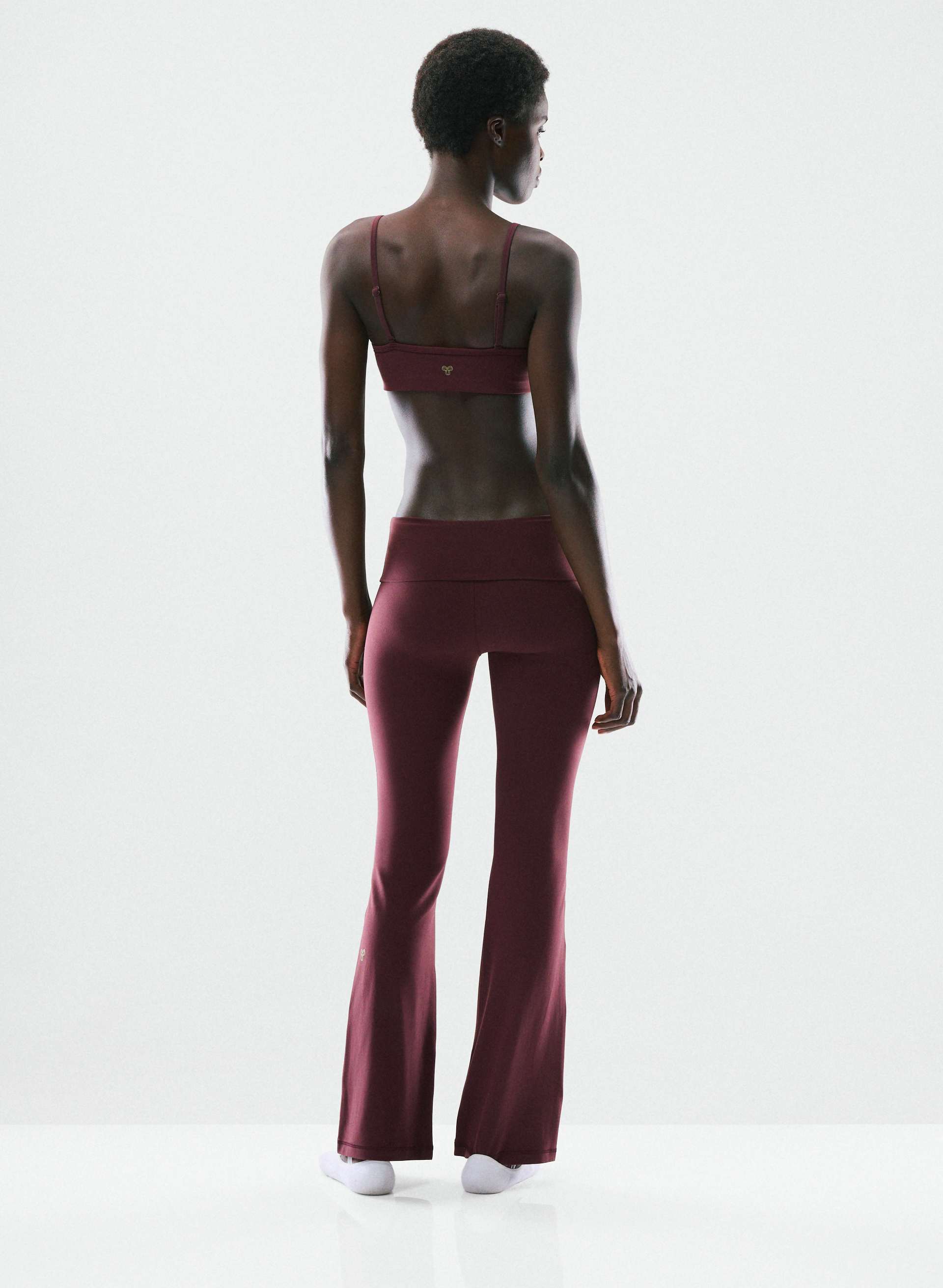 BUTTER FOLDOVER FLARE 32" LEGGING | Aritzia