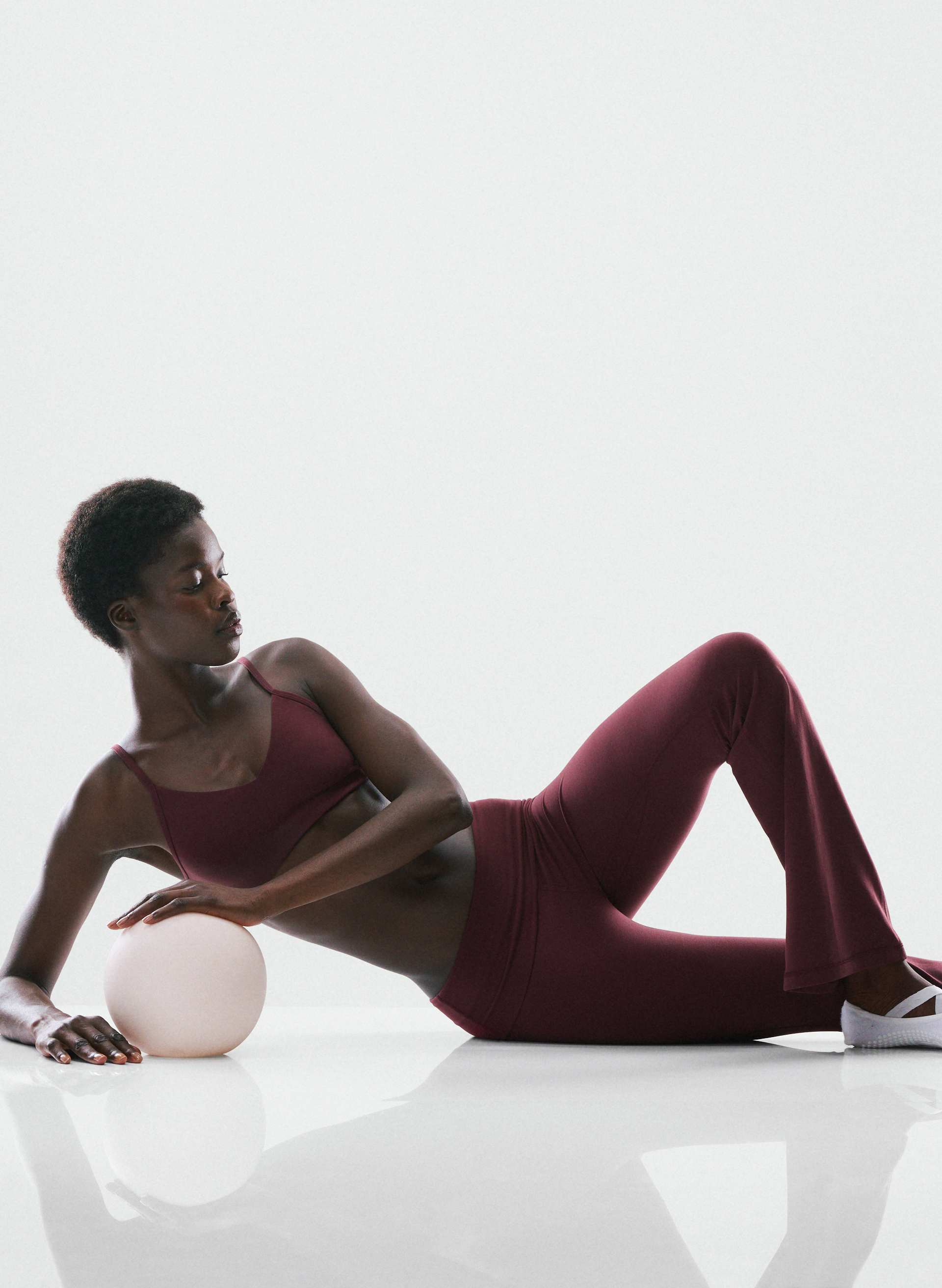 BUTTER FOLDOVER FLARE 32" LEGGING | Aritzia