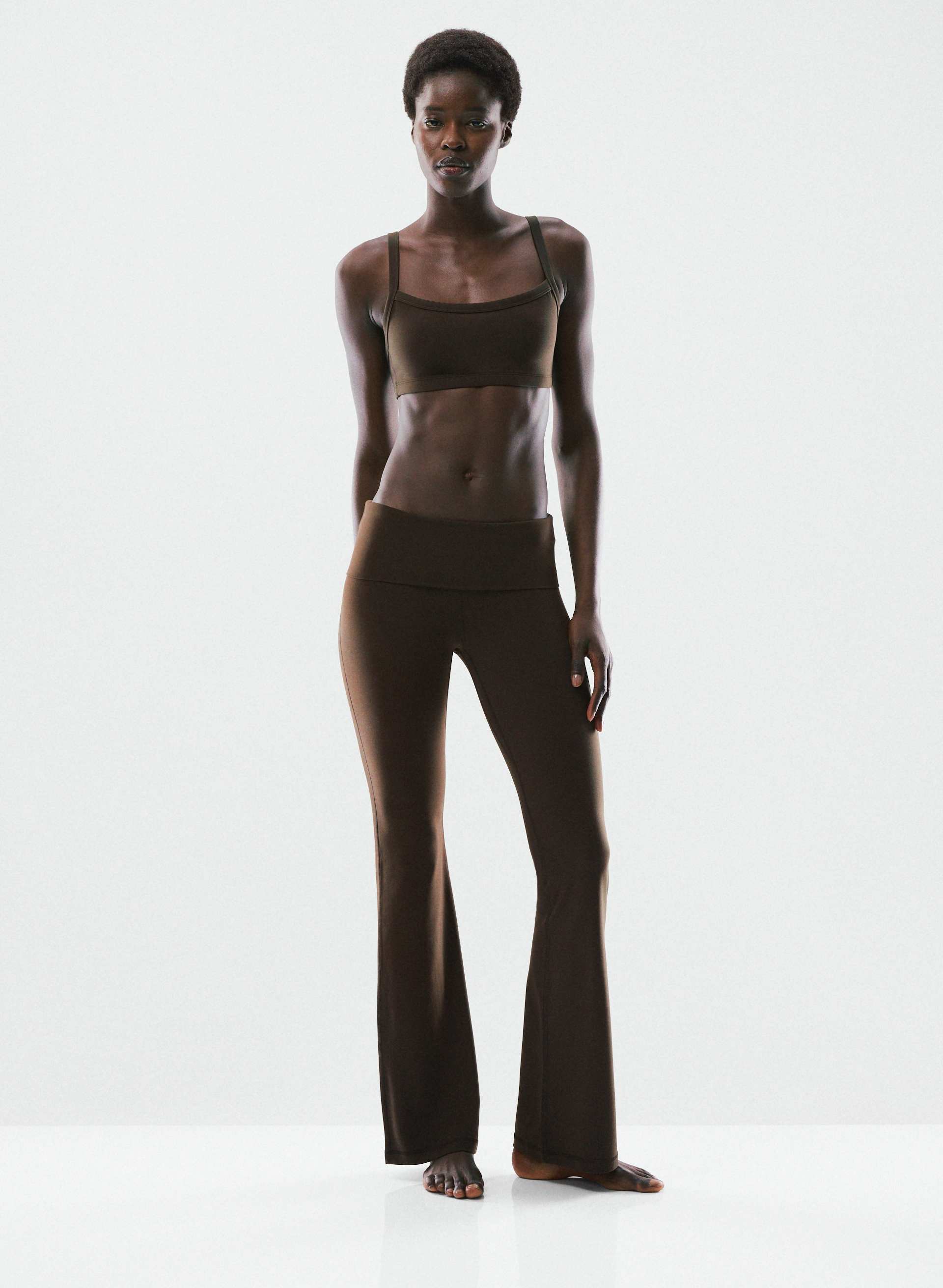 BUTTER FOLDOVER FLARE 32" LEGGING | Aritzia