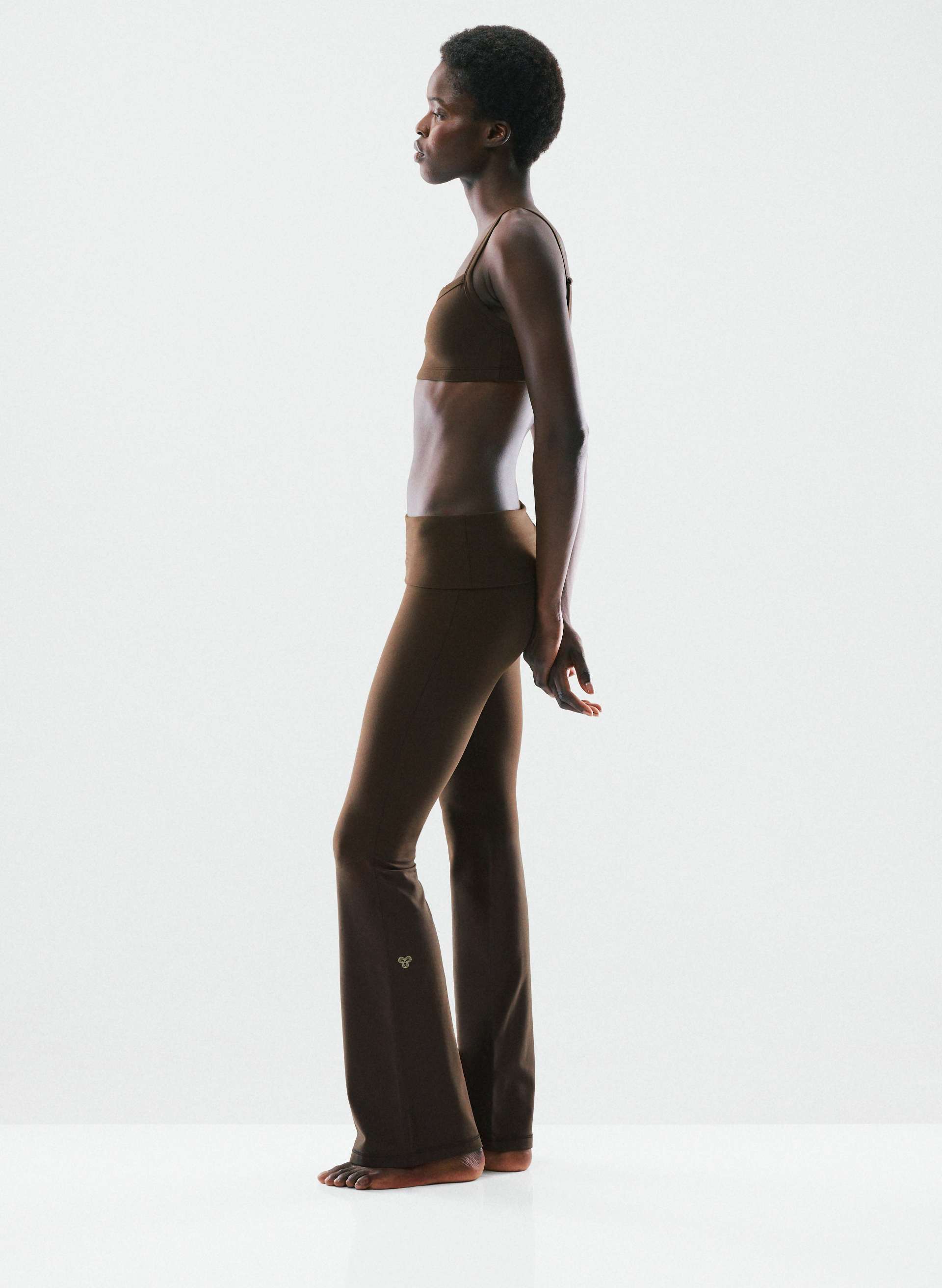 BUTTER FOLDOVER FLARE 32" LEGGING | Aritzia