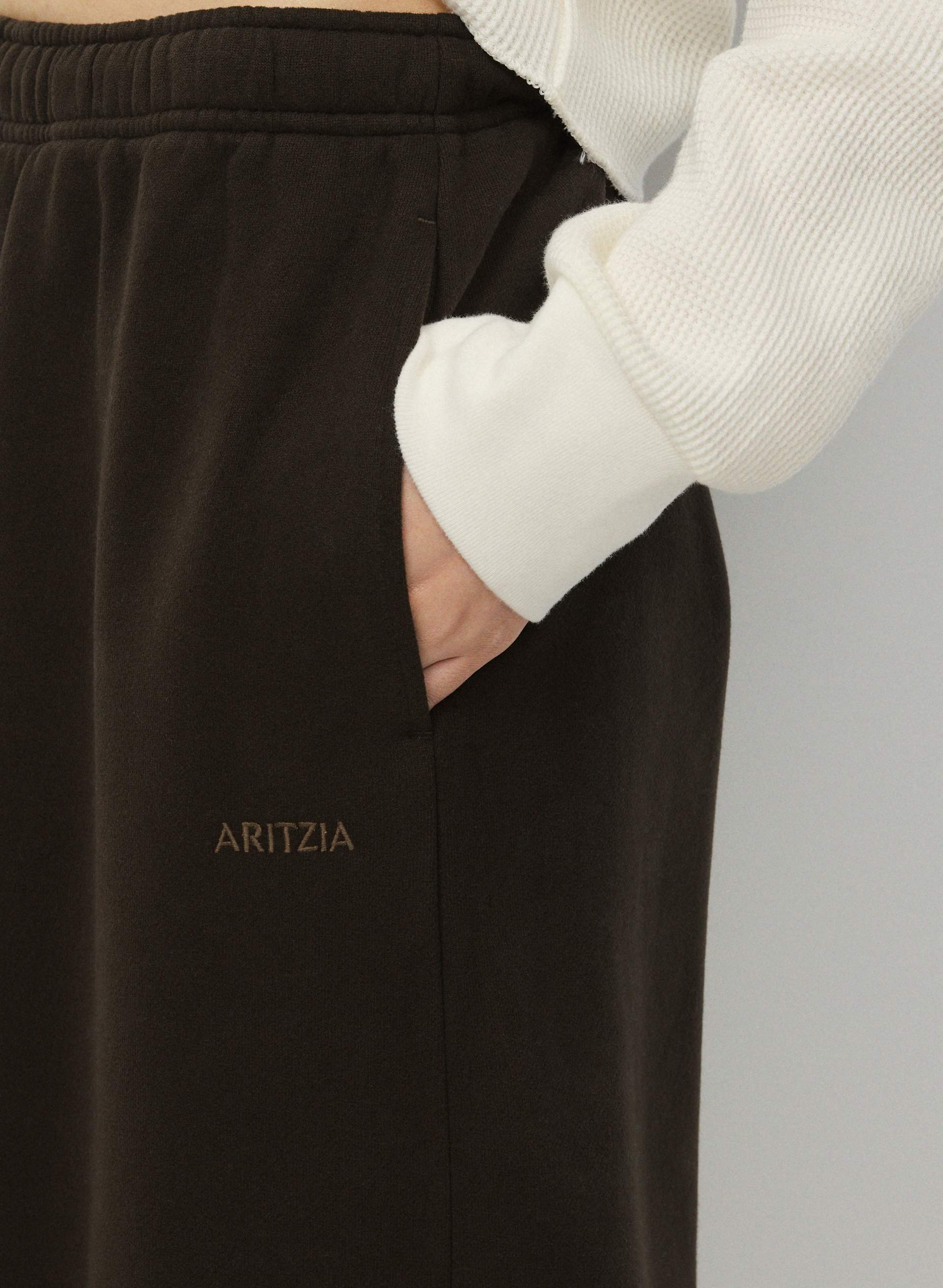 COZY SWEATFLEECE MEGA BAGGY BALLOON JOGGER | Aritzia