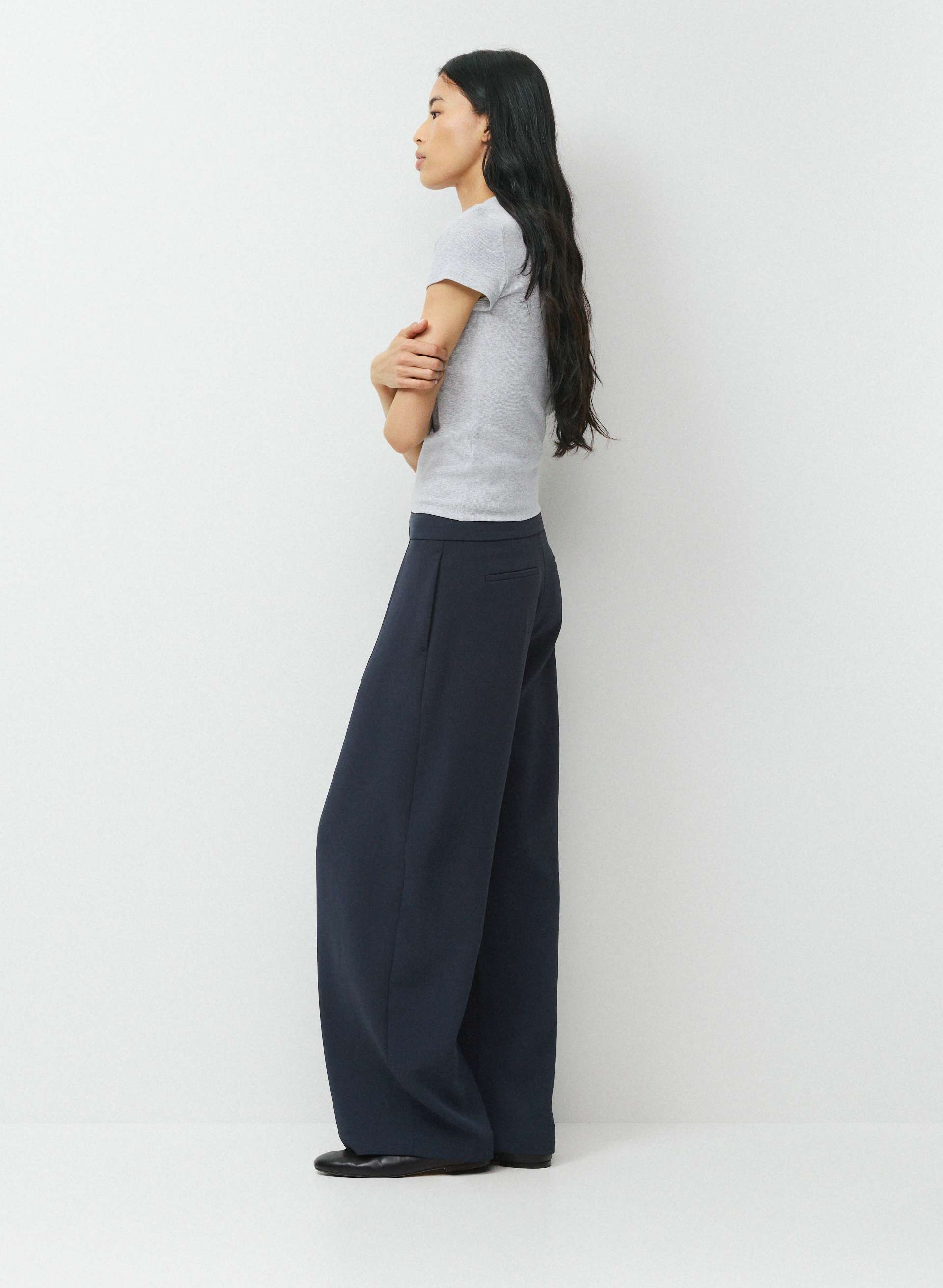 HELIX BARREL PANT | Aritzia