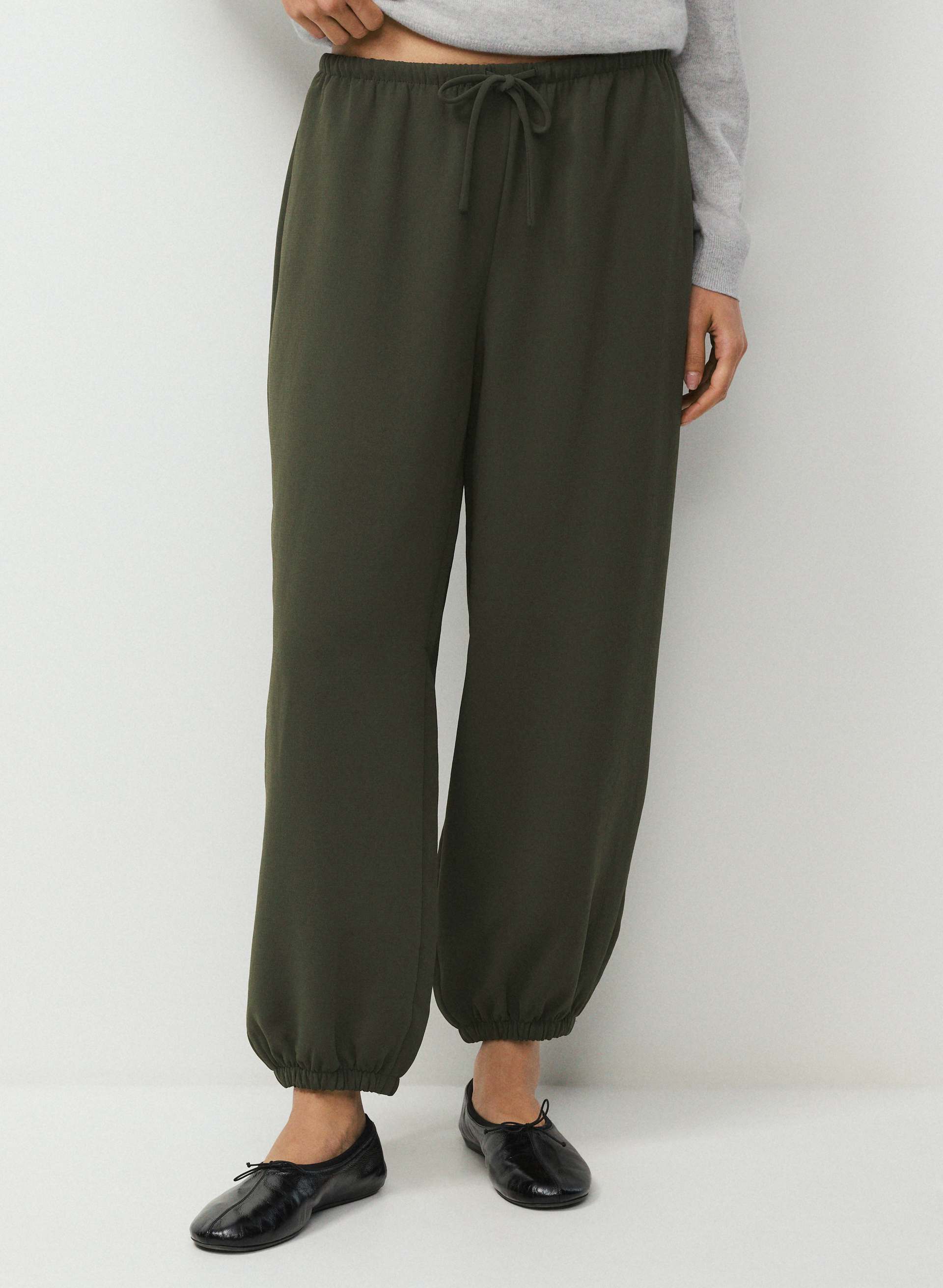 Radius Balloon Pant - Crepette™ | Aritzia CA