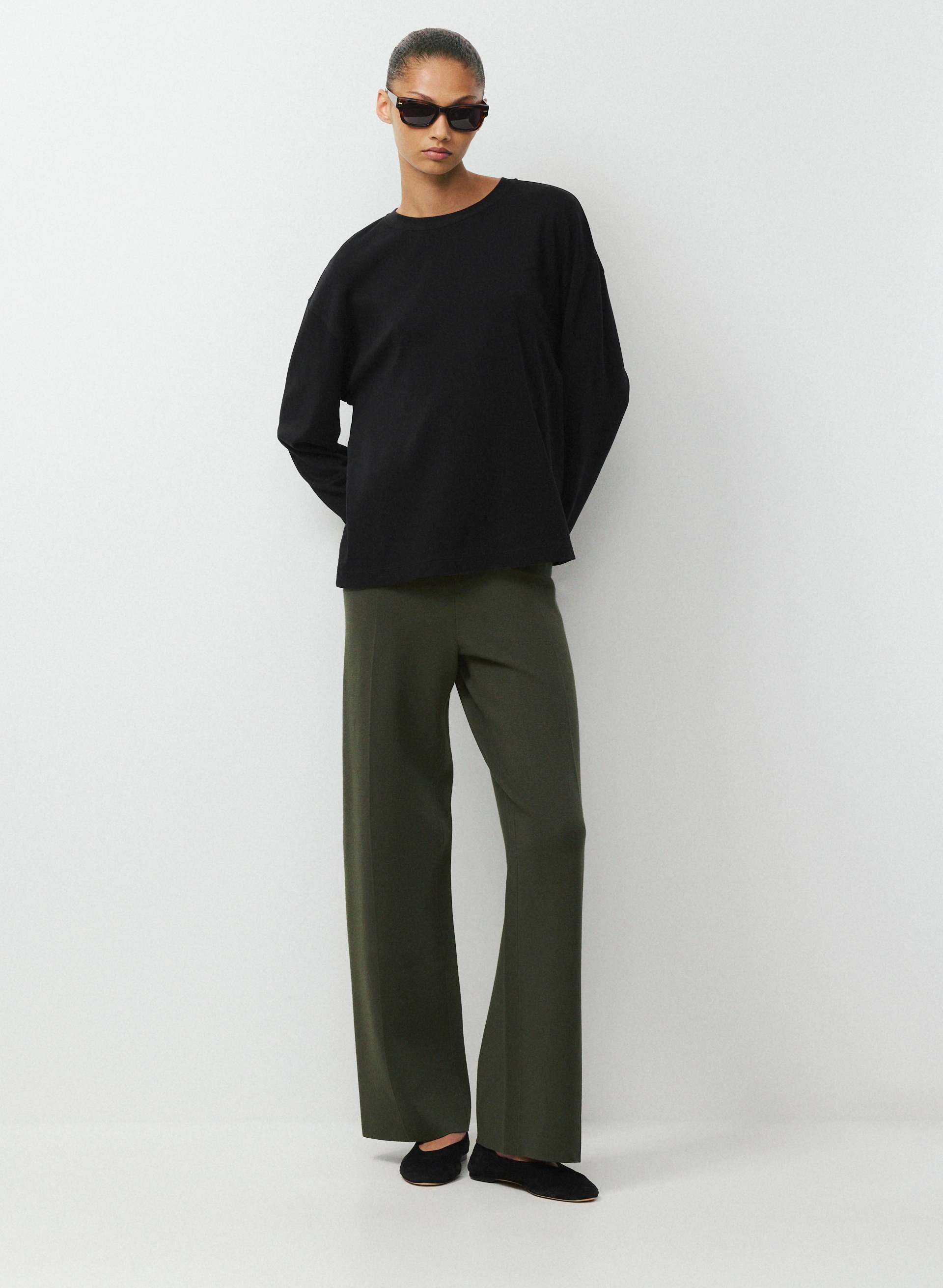 SOUVENIR PANT - WONDER YARN - Knit high-rise, wide-leg pull-on pants. 