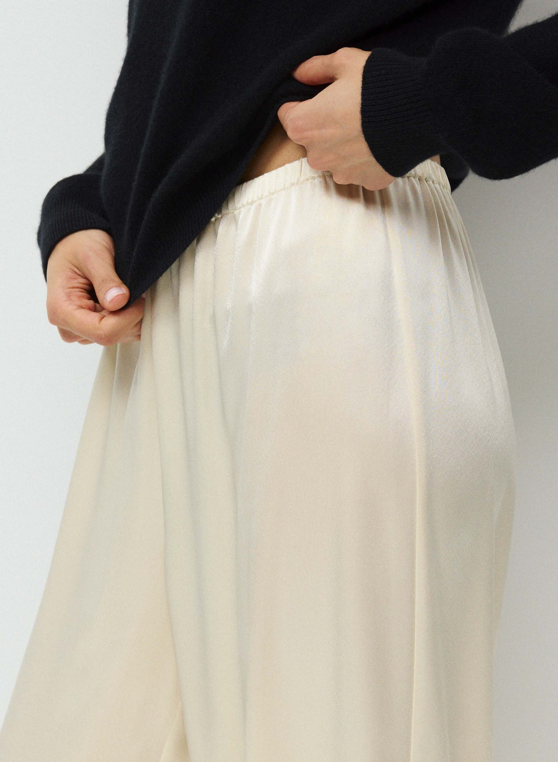 ARCHER SATIN PANT | Aritzia
