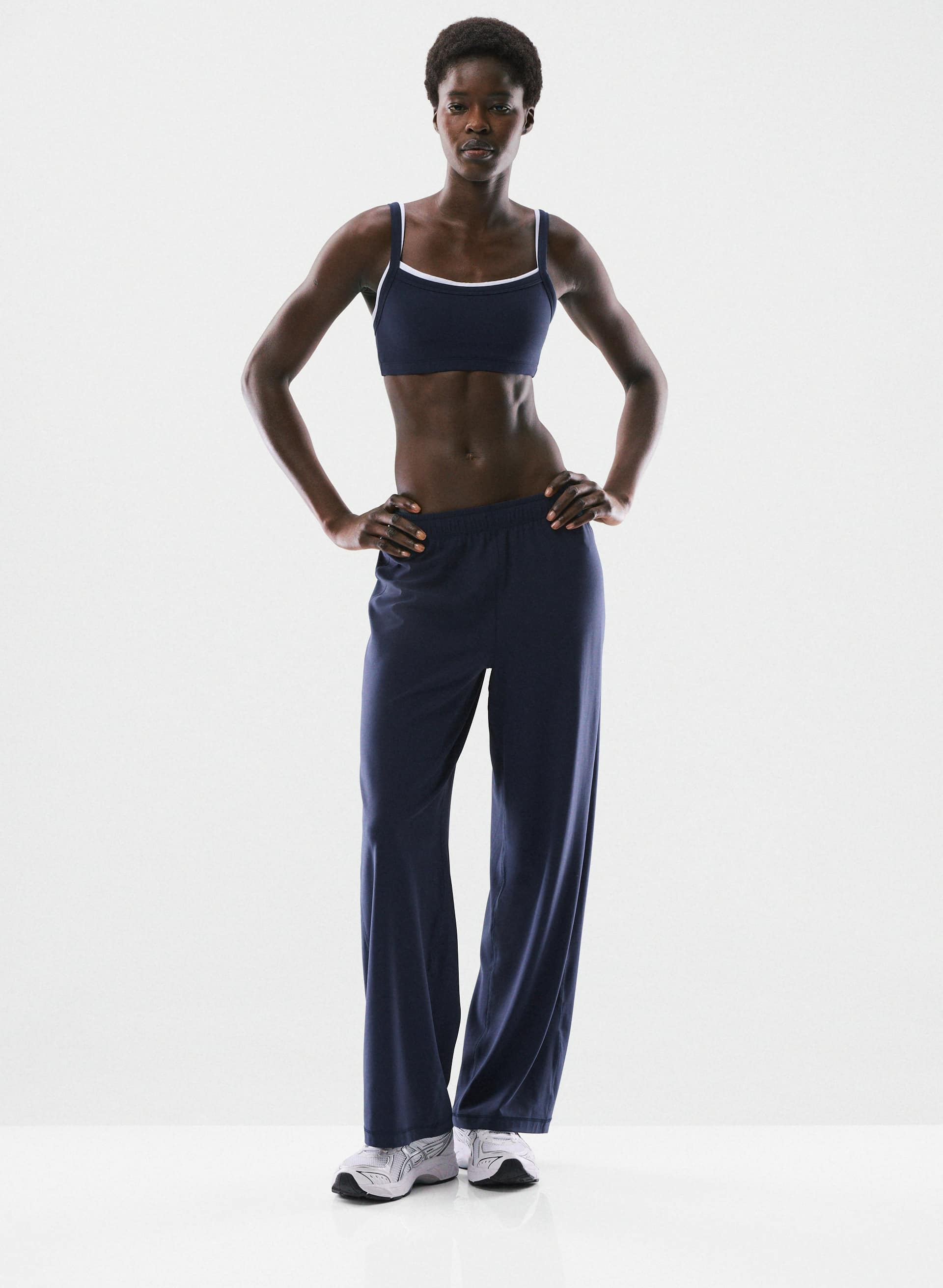 BUTTER RECOVERY PANT - Sweat-wicking relaxed wide-leg pants with a drawcord waist. 