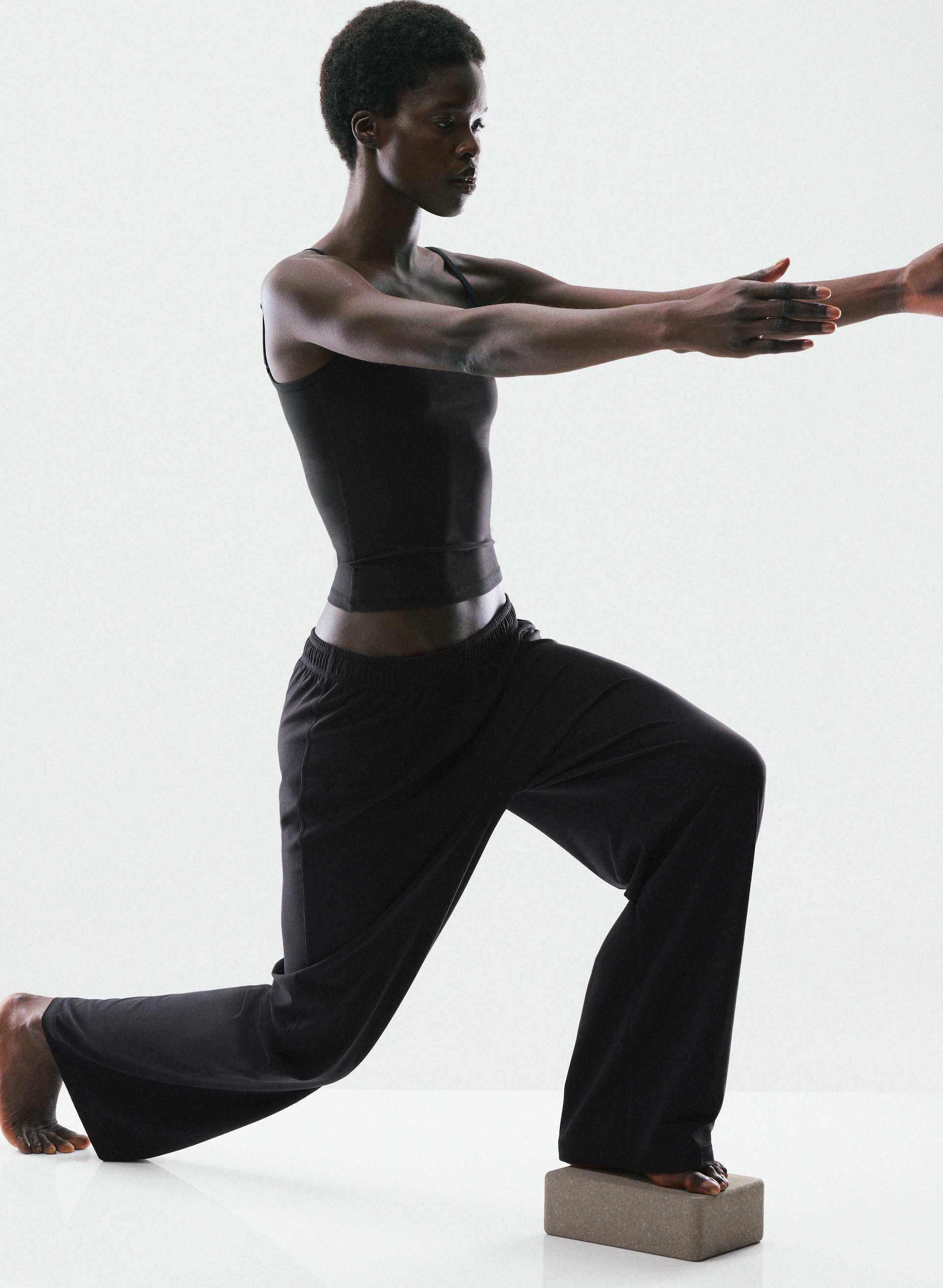 BUTTER RECOVERY PANT | Aritzia