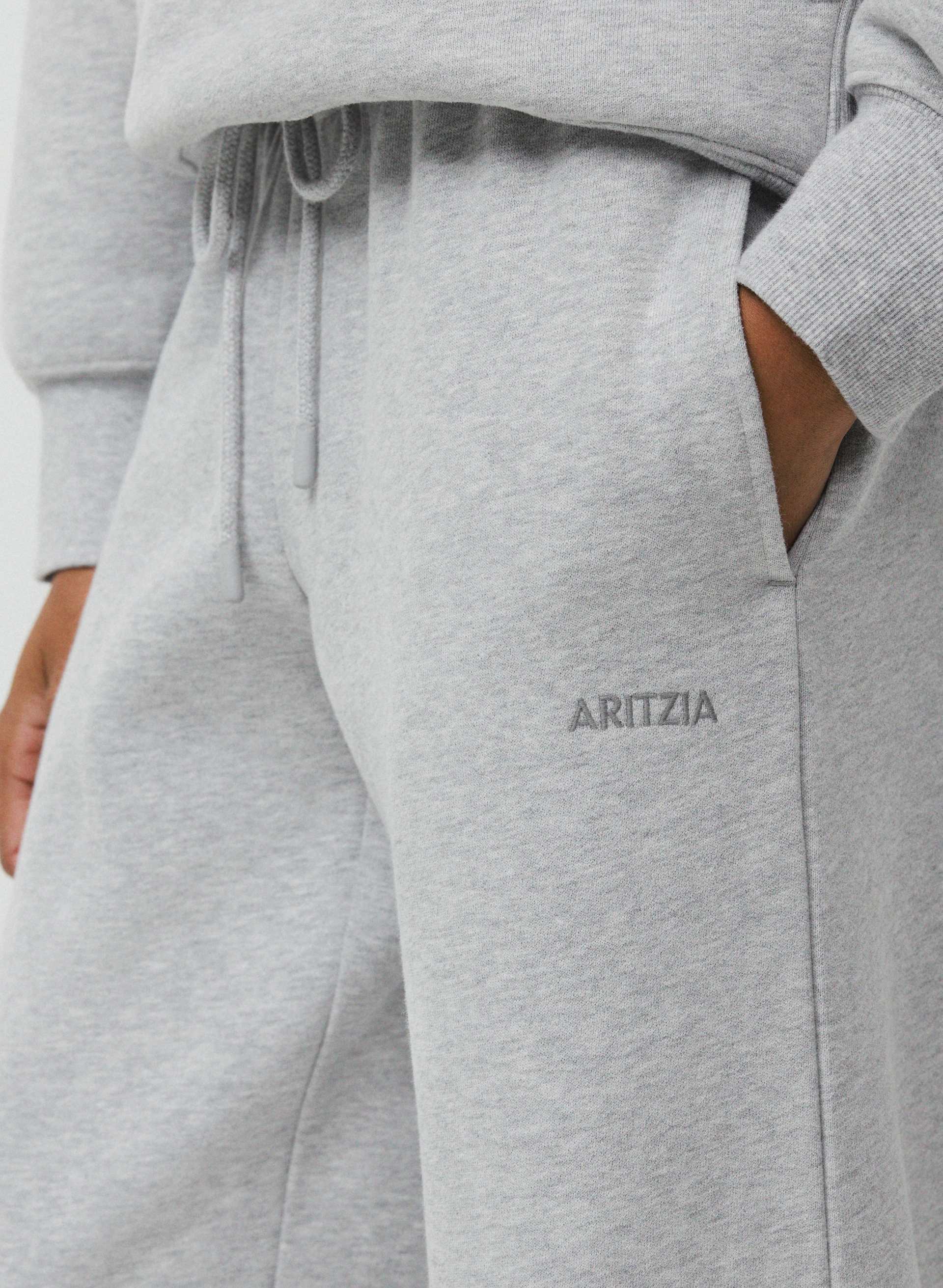 COZY SWEATFLEECE MEGA FLUTTER™ STRAIGHT PANT | Aritzia
