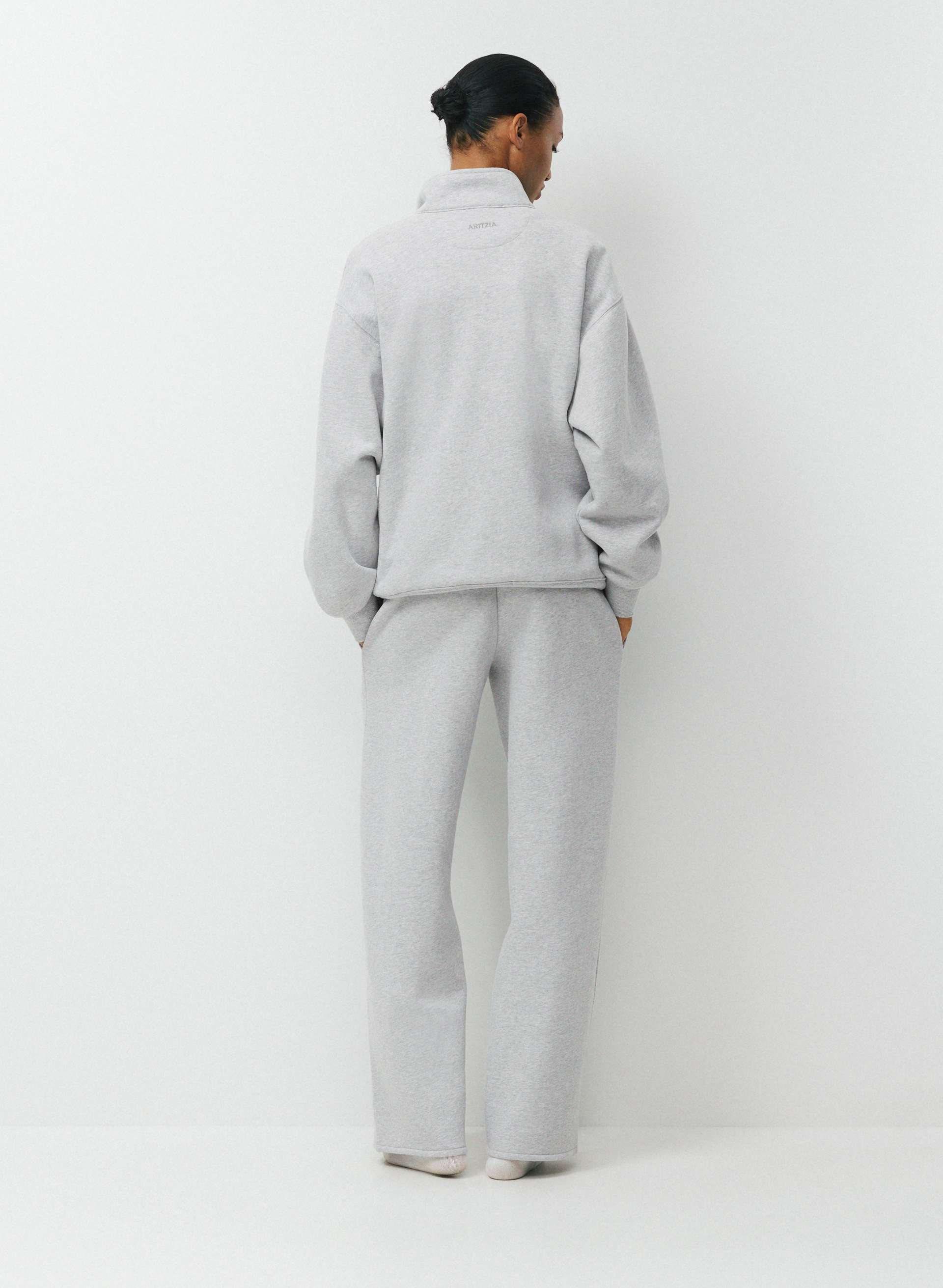 COZY SWEATFLEECE MEGA FLUTTER™ STRAIGHT PANT | Aritzia