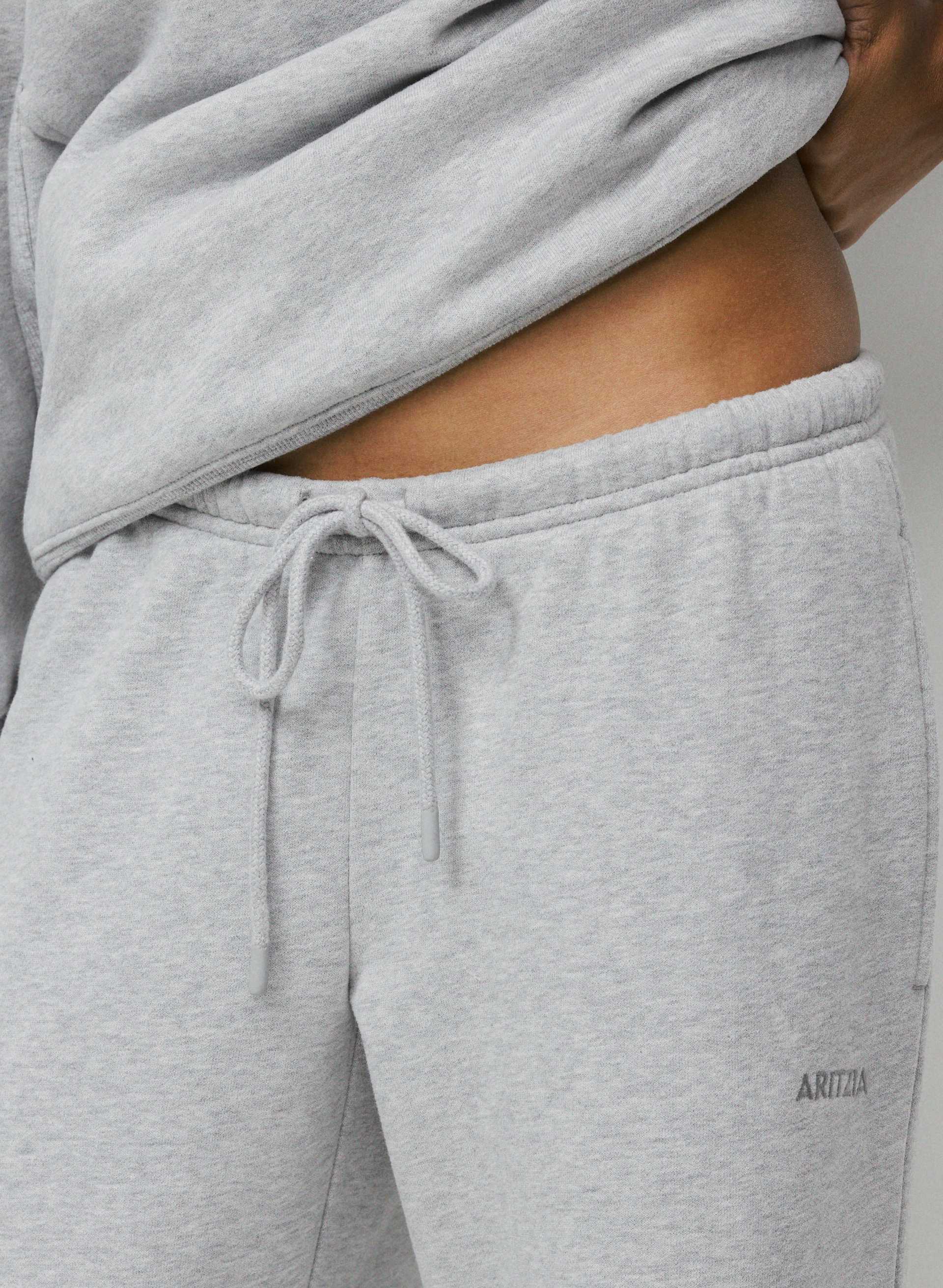 COZY SWEATFLEECE MEGA FLUTTER™ STRAIGHT PANT | Aritzia