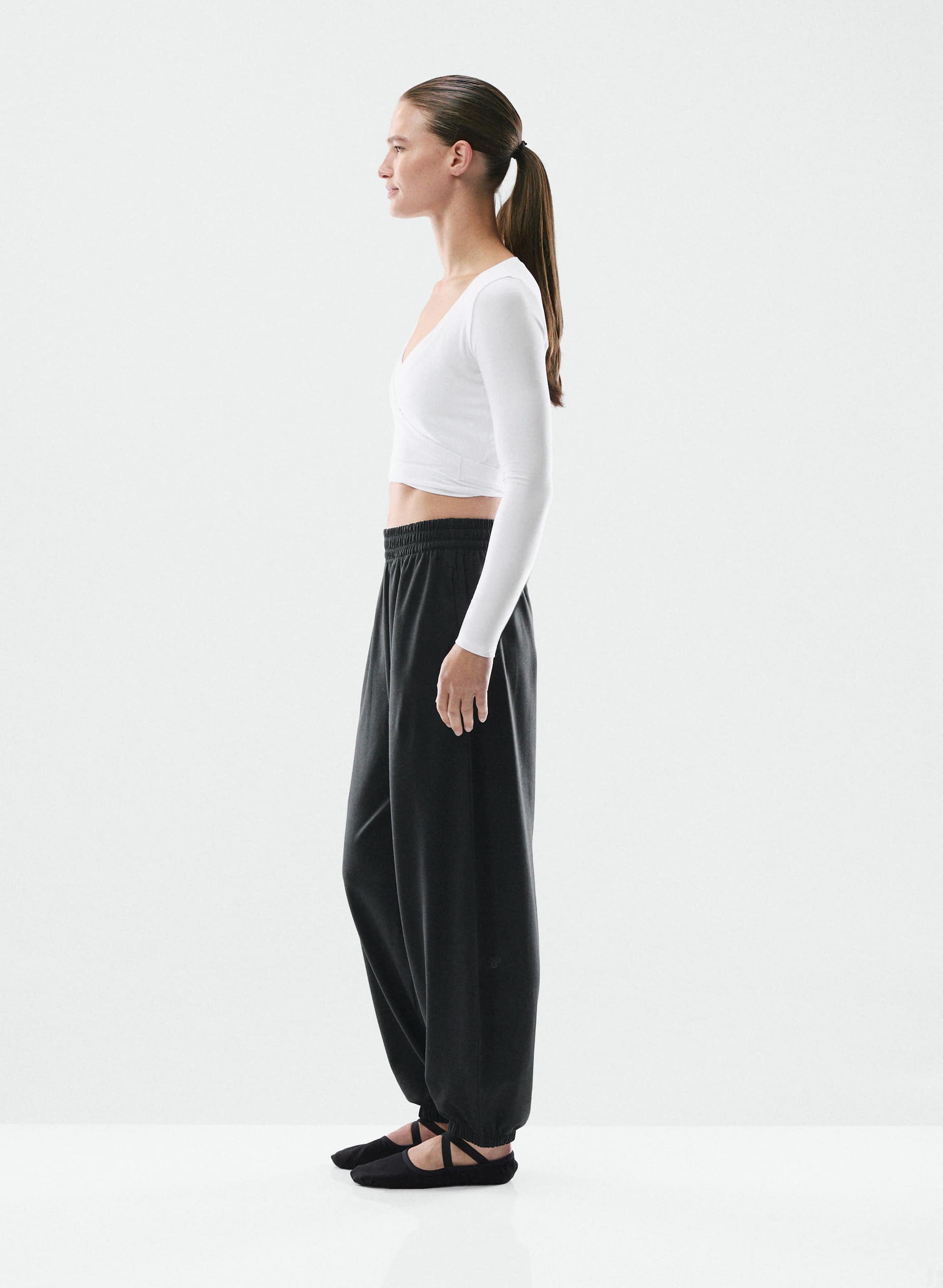 SOFTBOUND™ FLOWSTATE PANT | Aritzia