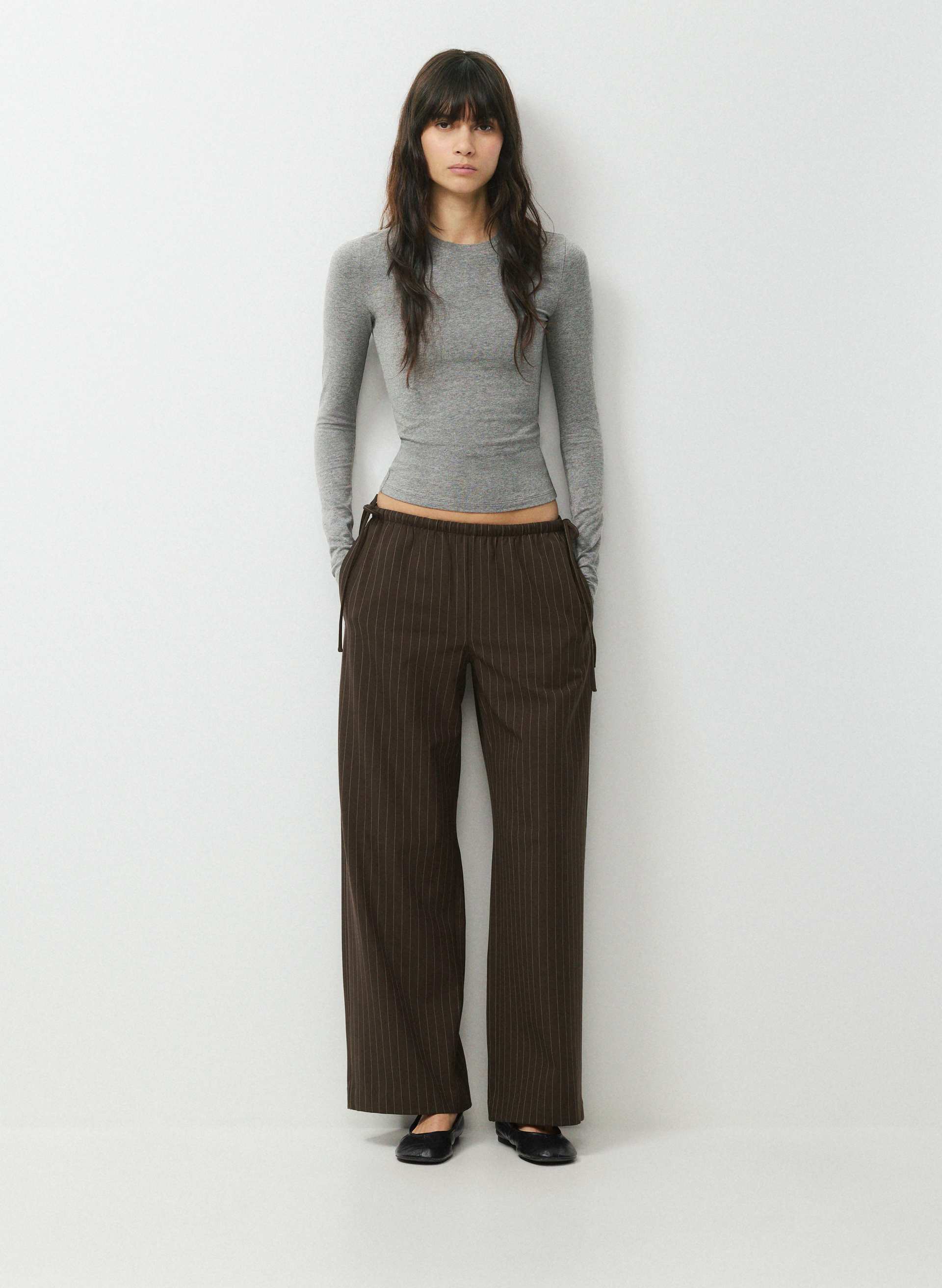 ARTISAN PANT - Twill mid-rise, wide-leg pants with tie details. 