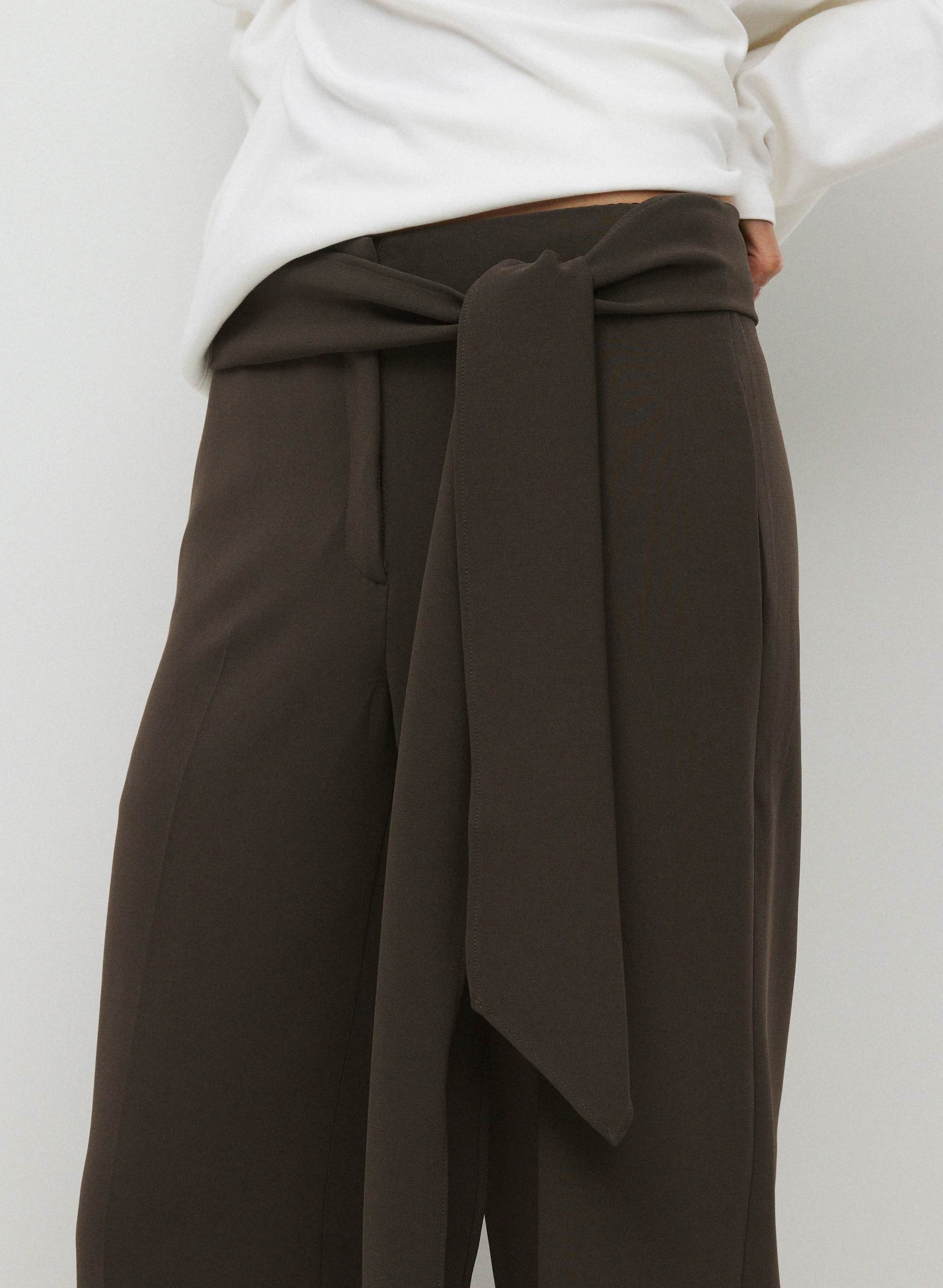 DAYBREAK PANT | Aritzia