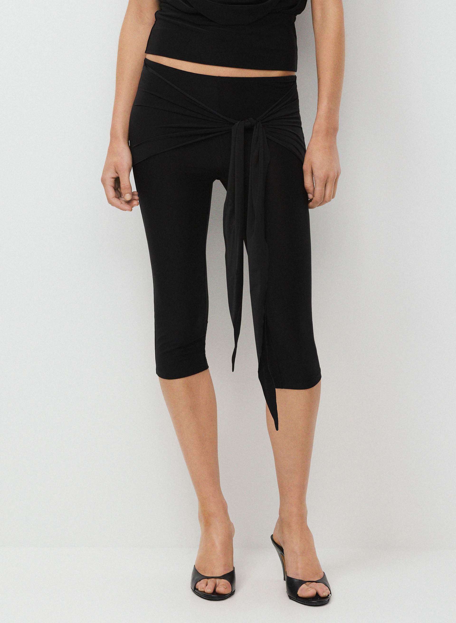 DEBUT CAPRI | Aritzia