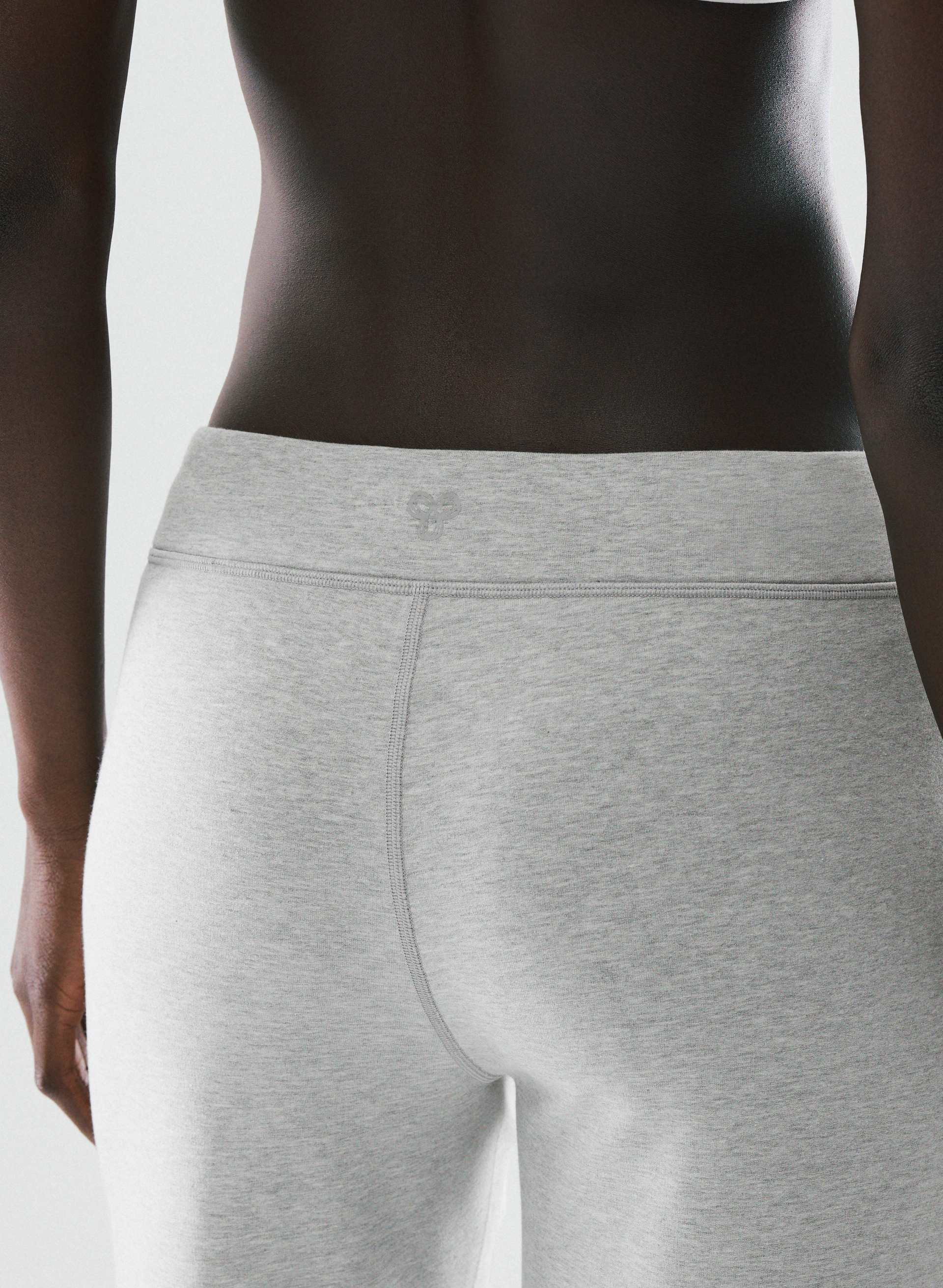 PANTALON ONWARD - HALODRAPE™ | Aritzia