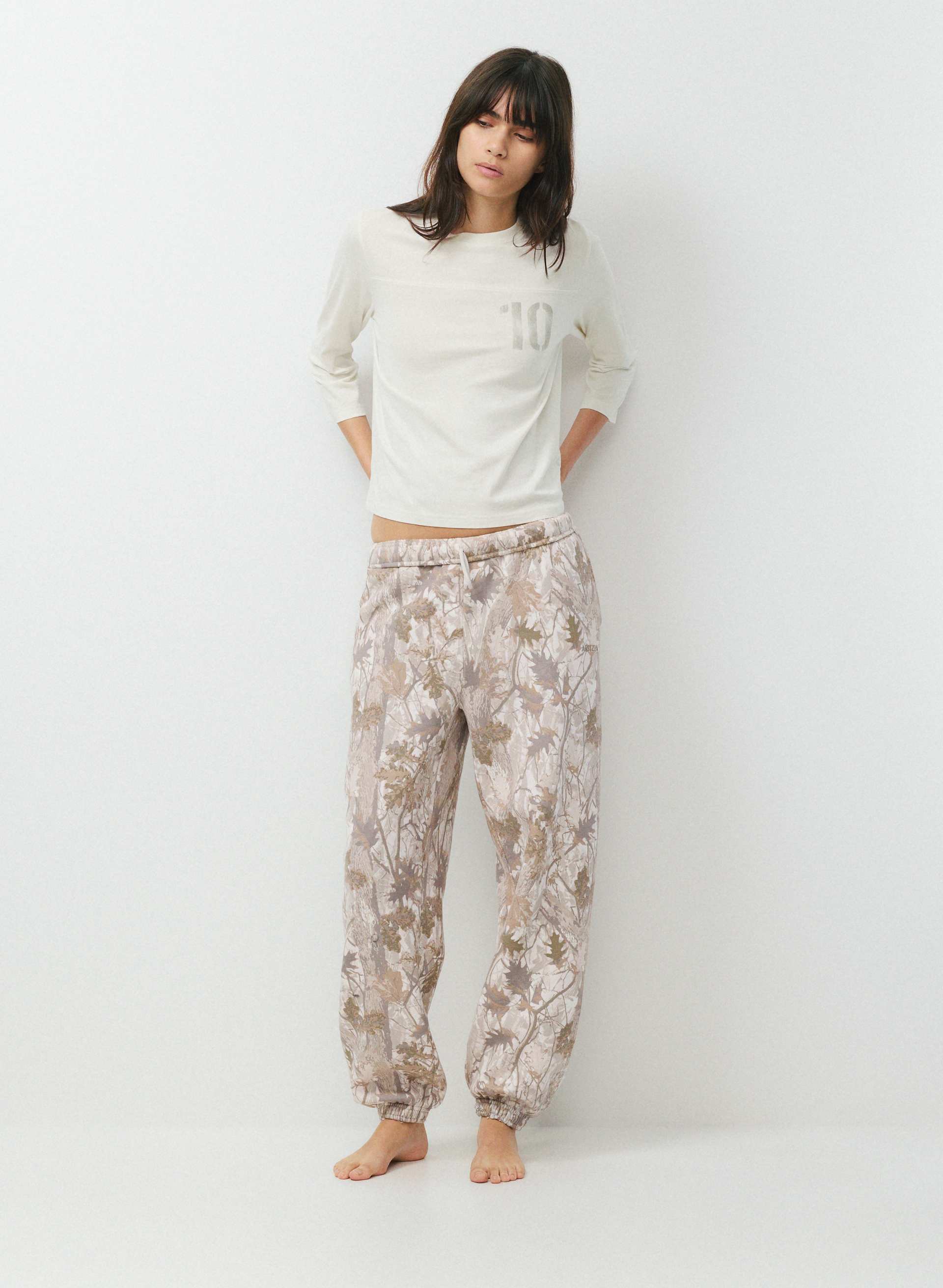 COZY SWEATFLEECE MEGA JOGGER - Fan-favourite oversized fleece joggers. 