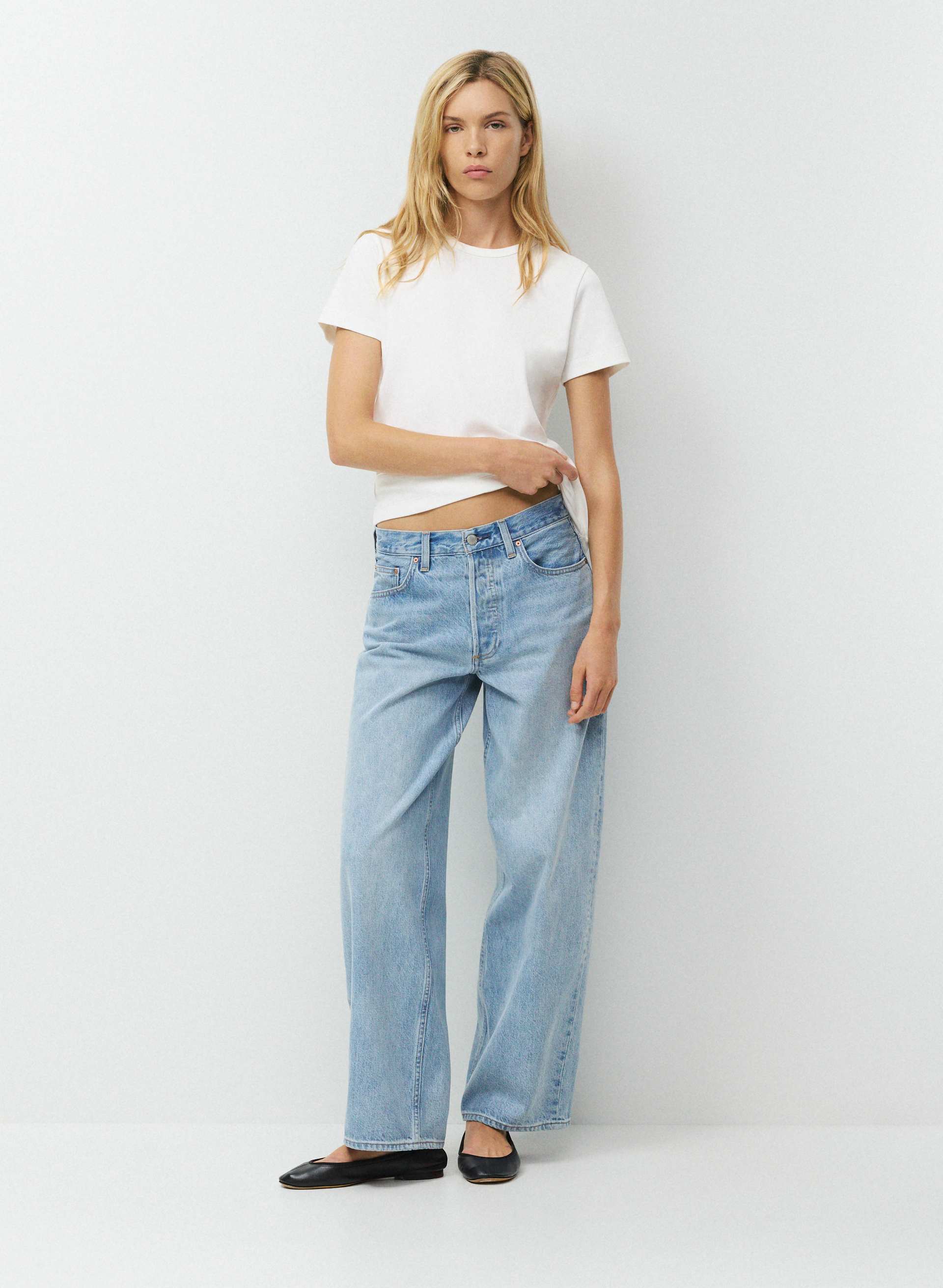003 RELAXED LO-RISE BAGGY JEAN | Aritzia