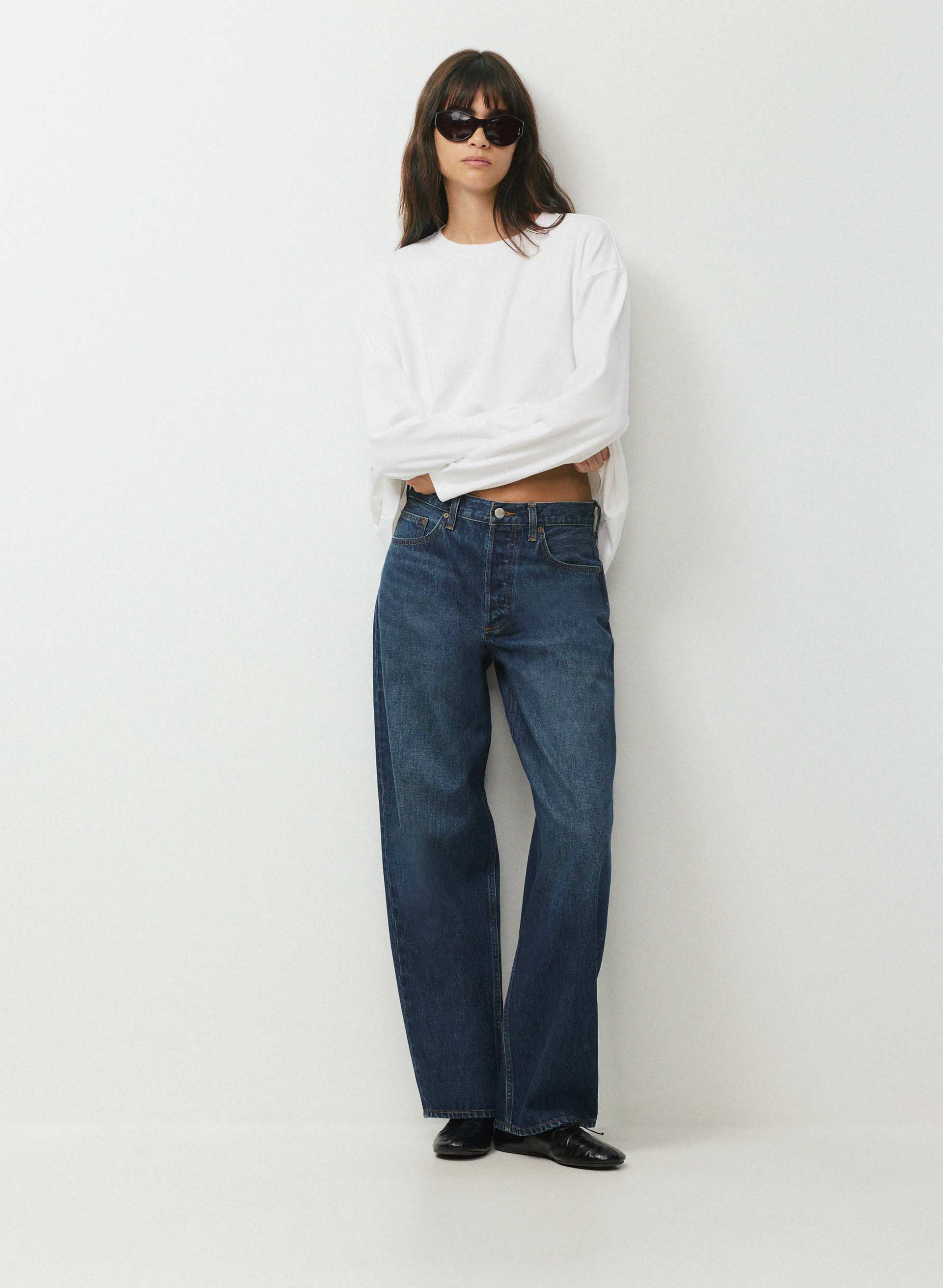 003 RELAXED LO-RISE BAGGY JEAN | Aritzia