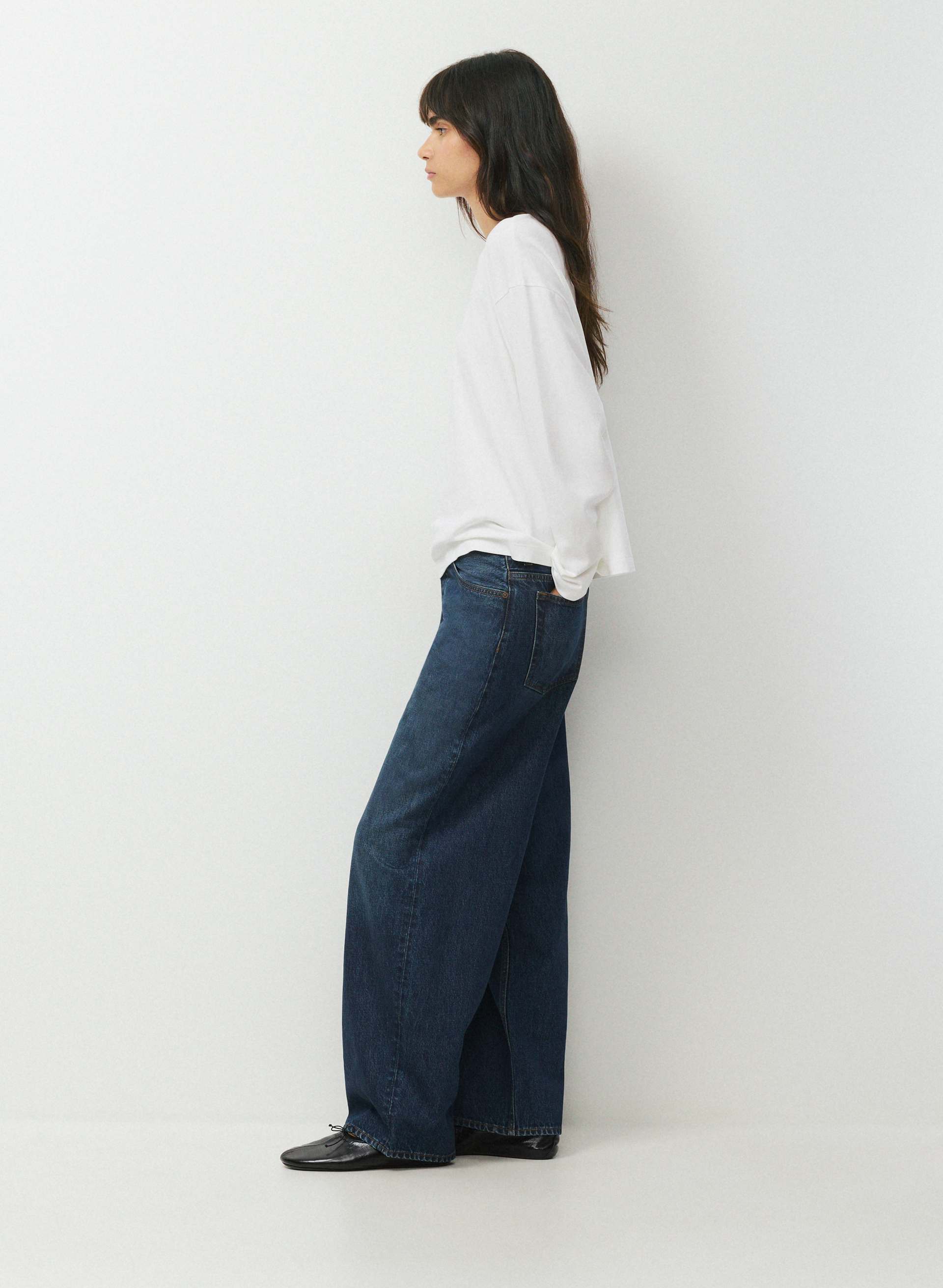 003 RELAXED LO-RISE BAGGY JEAN | Aritzia
