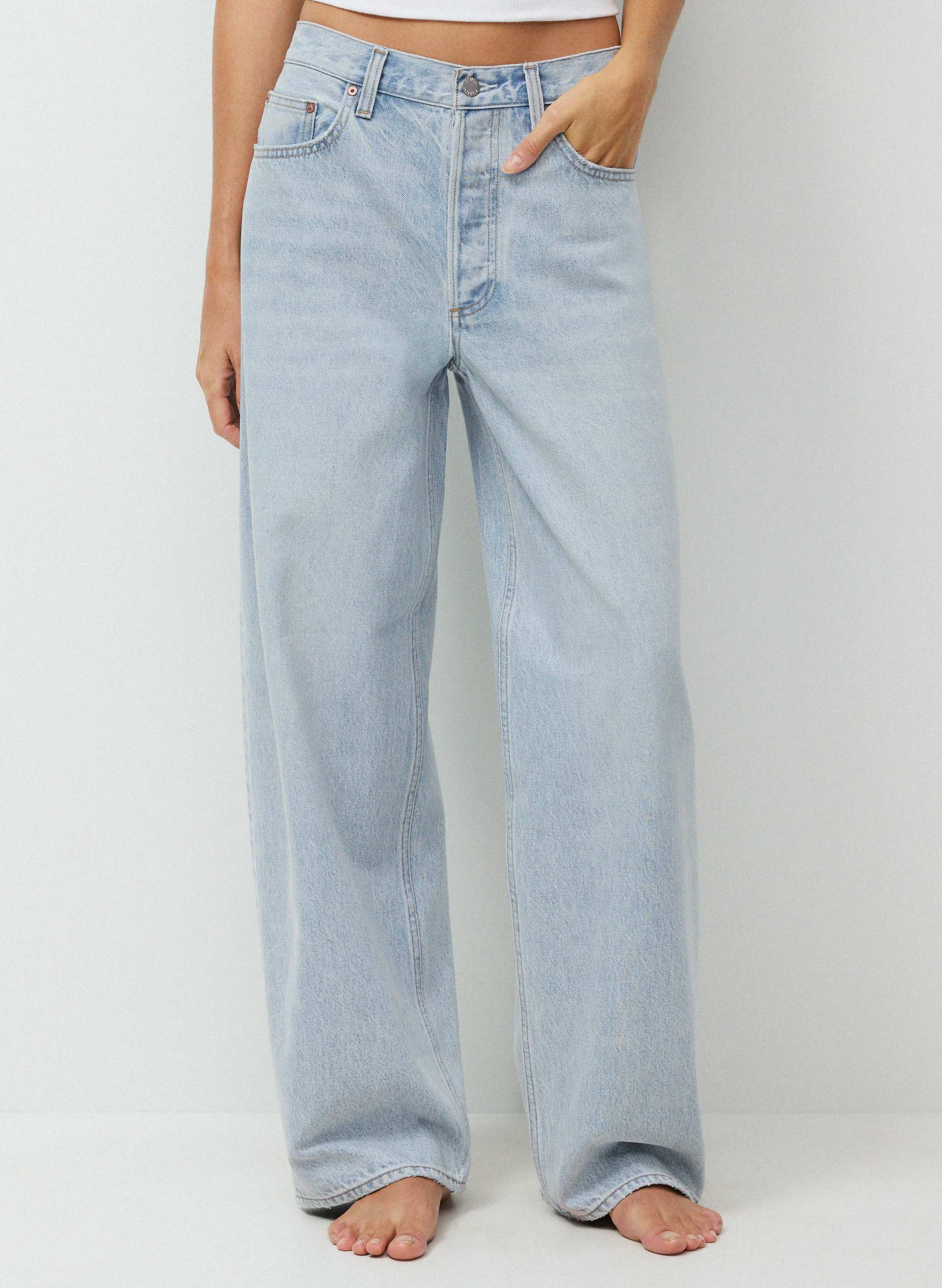 Denim Forum 003 Relaxed Lo-Rise Baggy Jean | Aritzia US