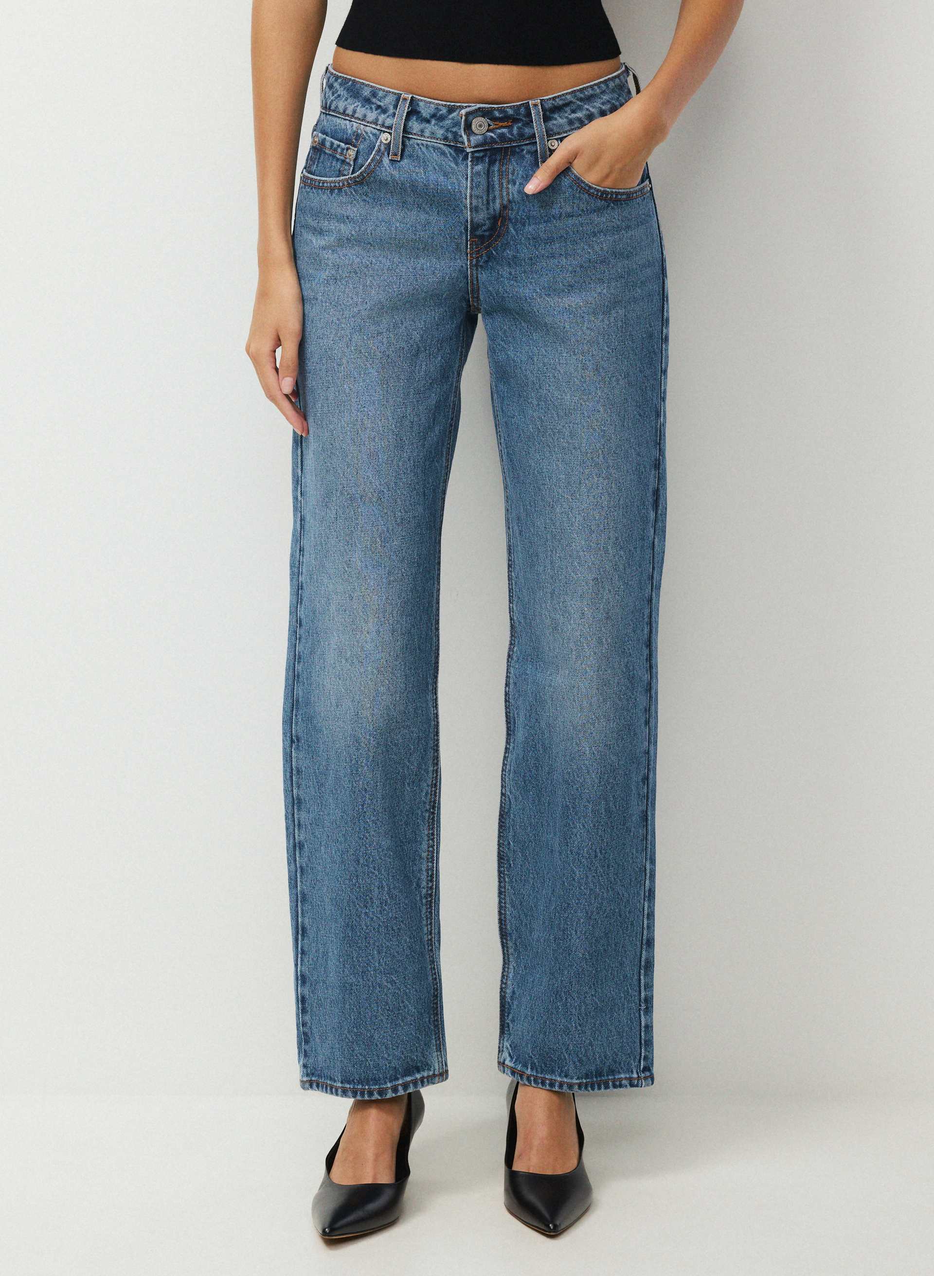LEVI'S JEAN DROIT À TAILLE BASSE - Jean non extensible à taille basse et à jambe droite entièrement fait de coton régénérateur. 