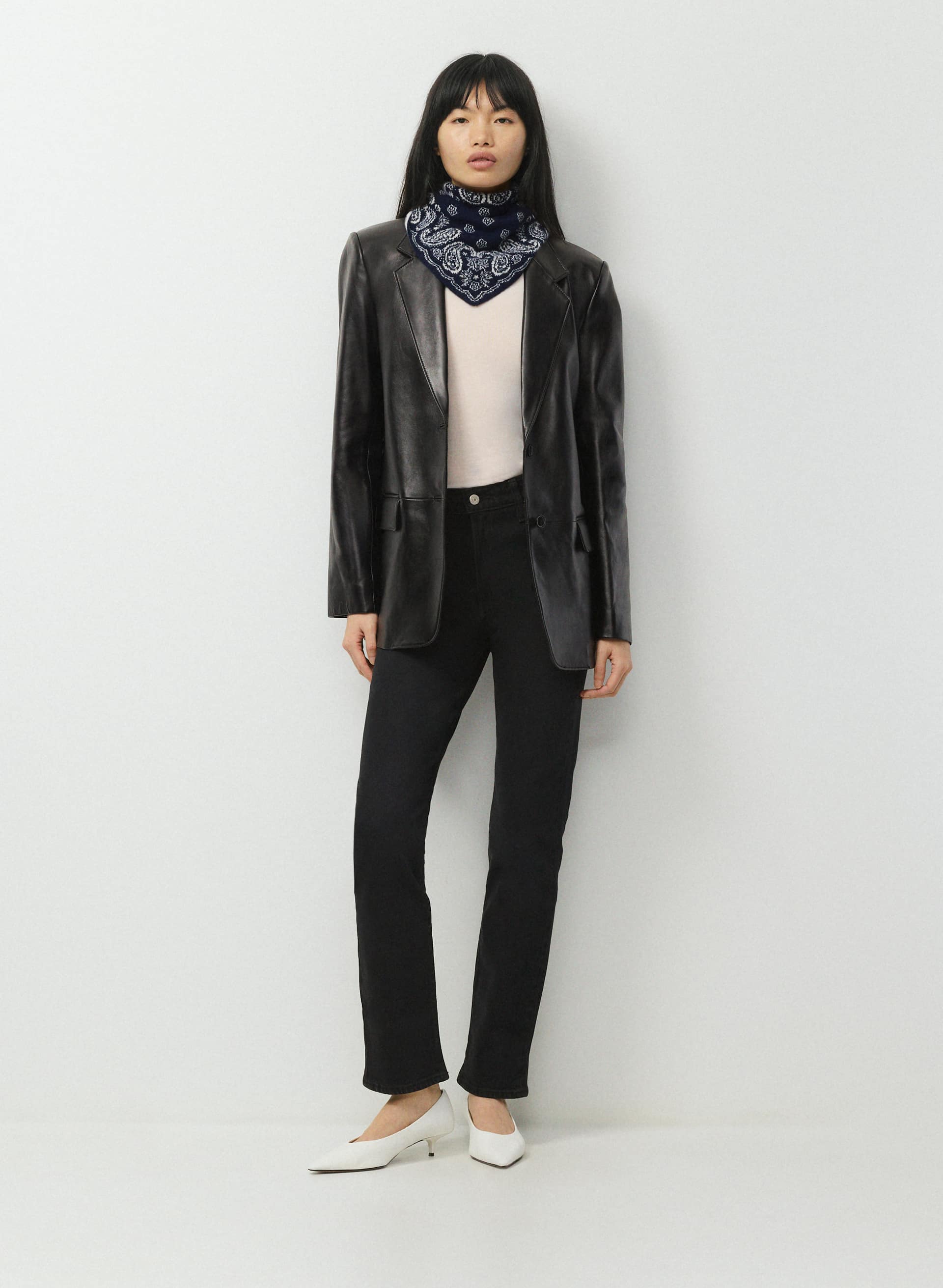 LEVI'S RIBCAGE SLIM JEAN - high-rise slim jeans. 