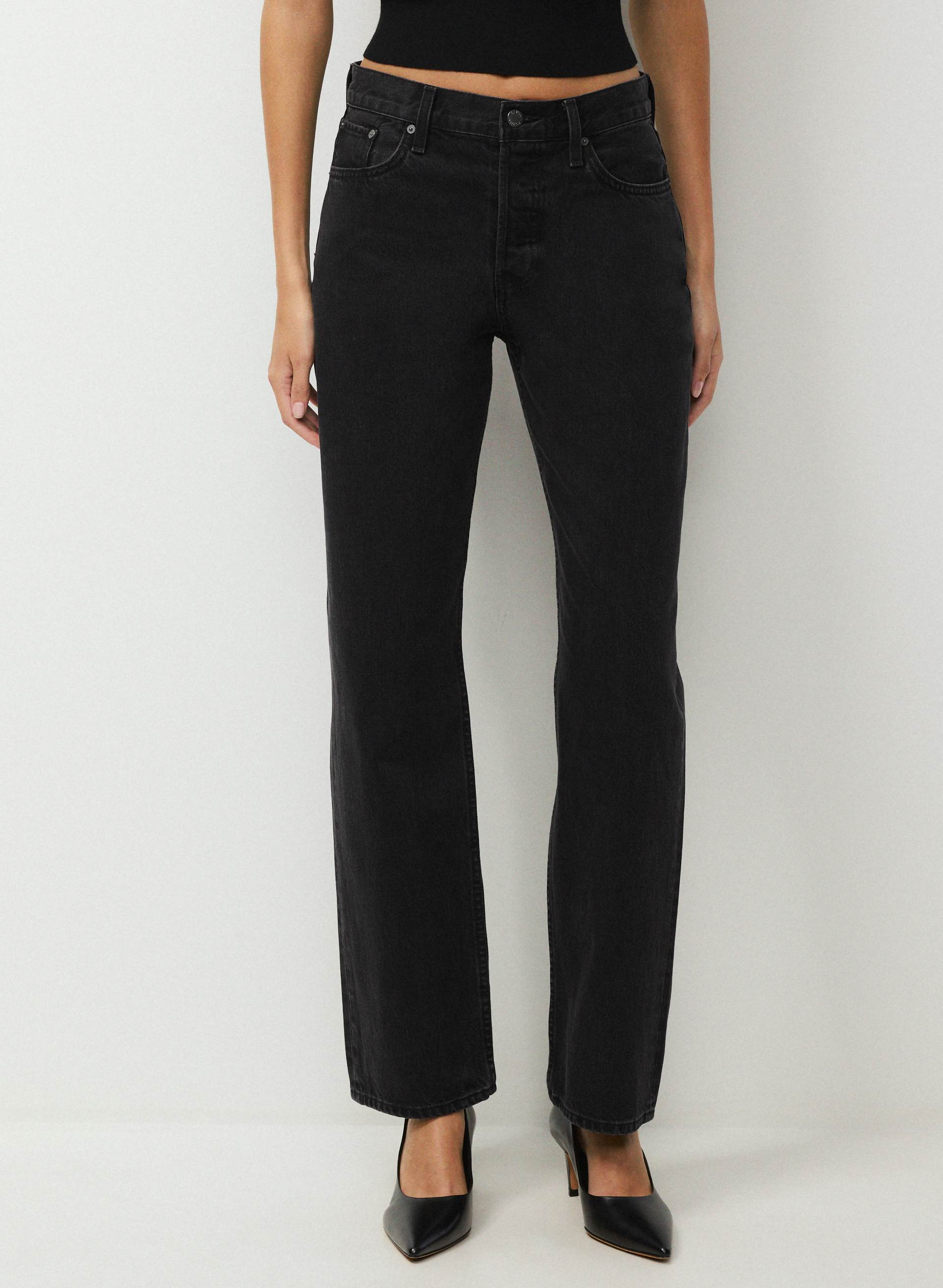 JEAN 004 DROIT À TAILLE HAUTE | Aritzia