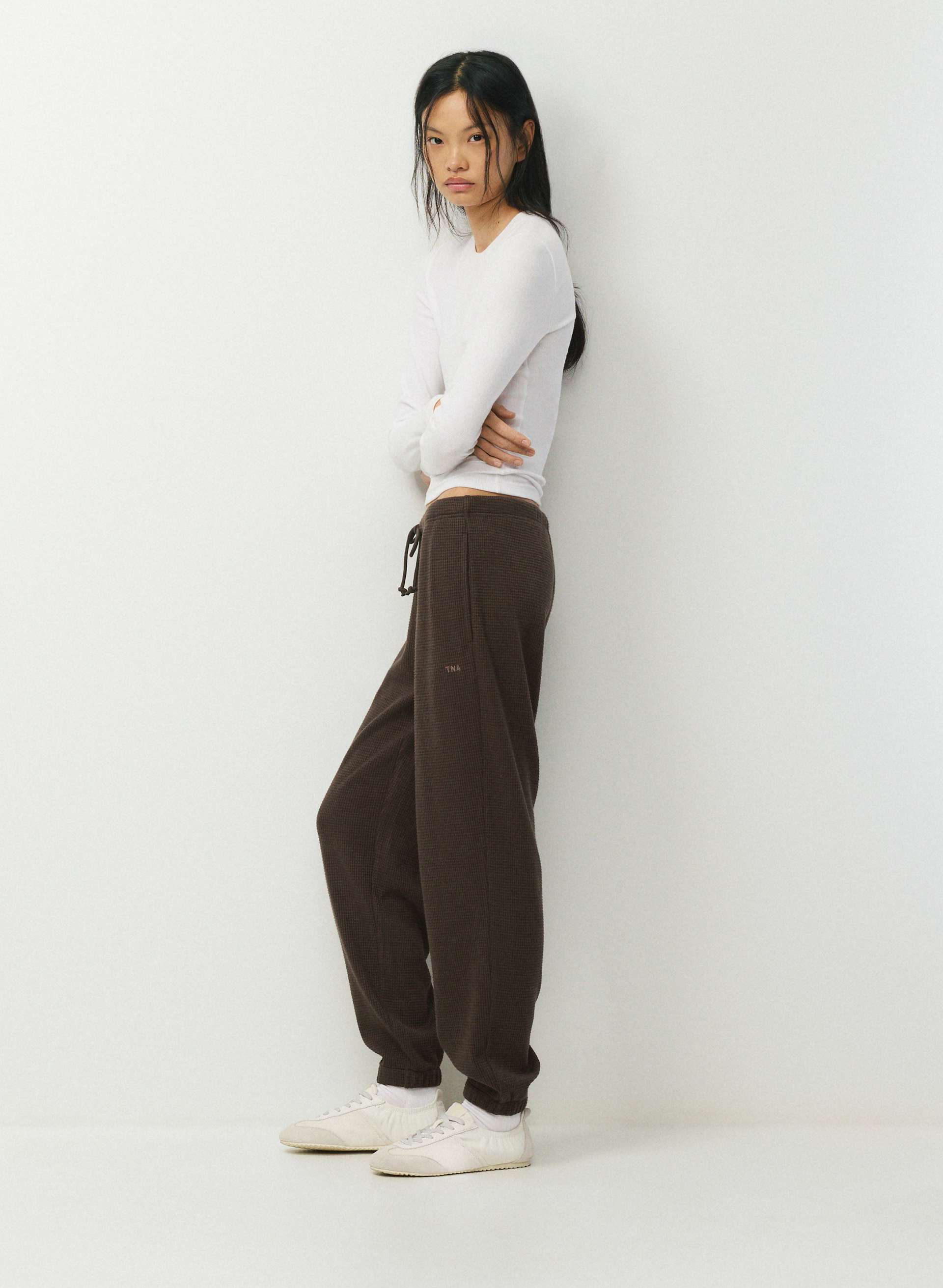 PORCH JOGGER | Aritzia