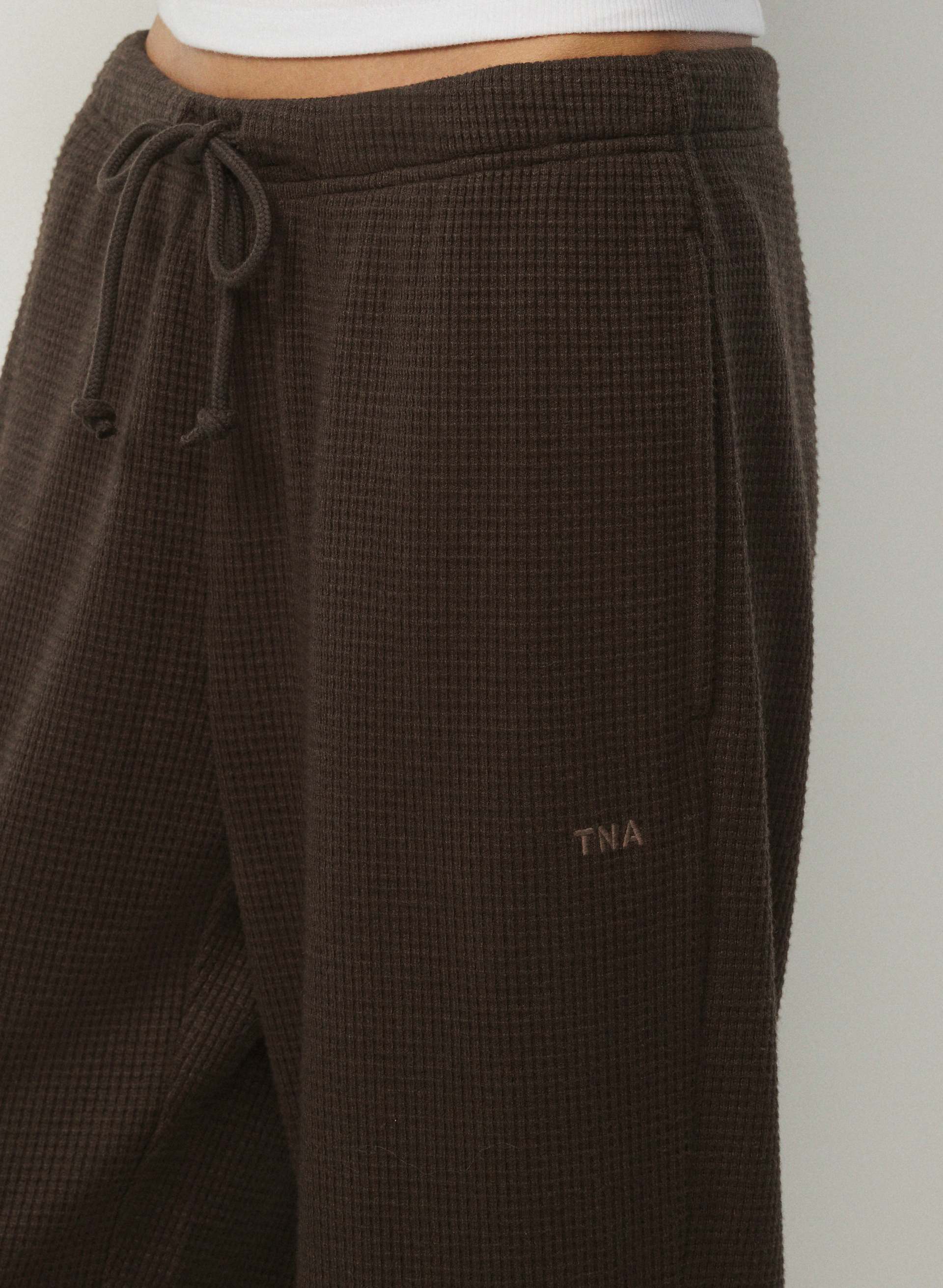 PORCH JOGGER | Aritzia
