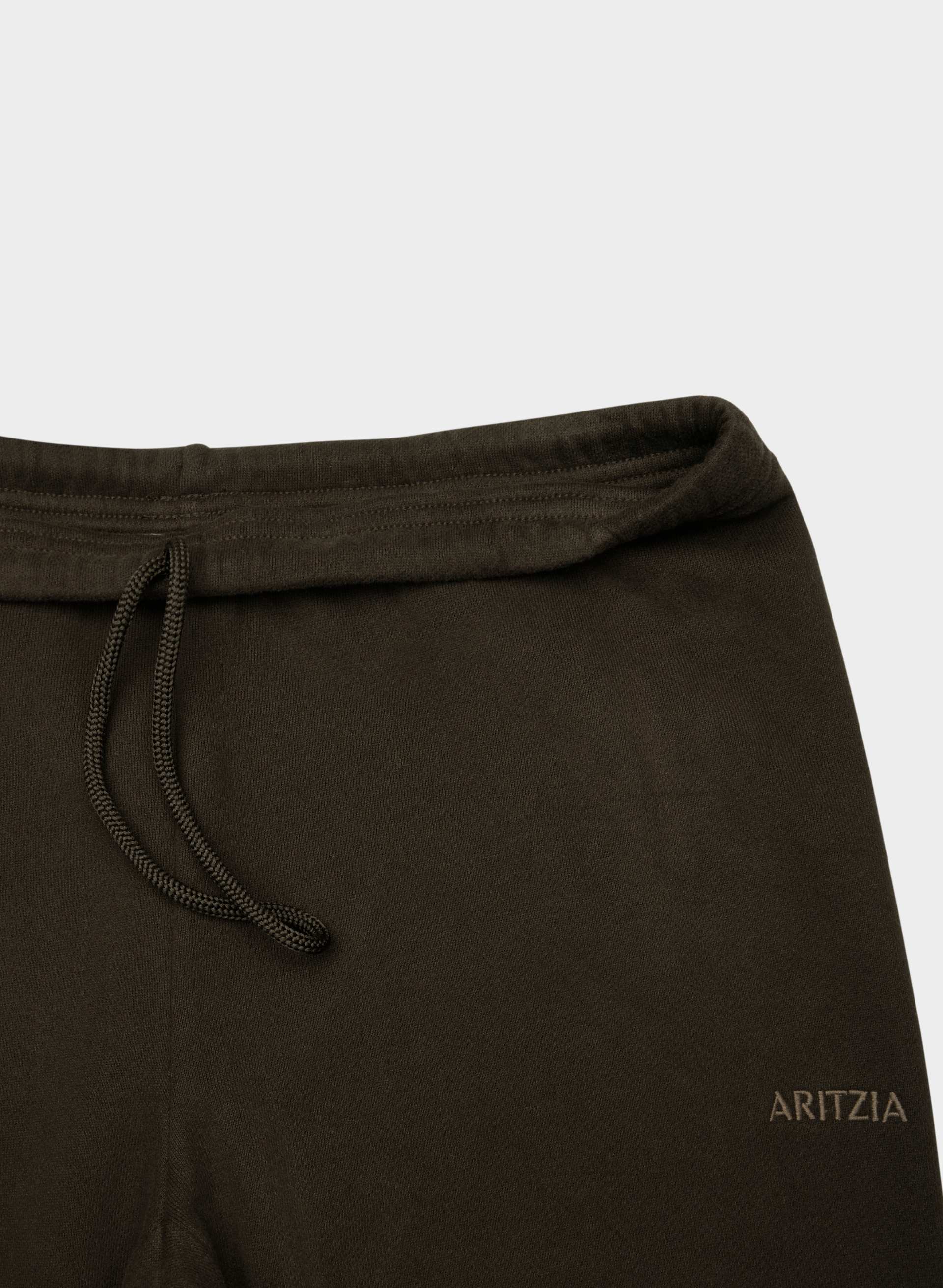 COZY SWEATFLEECE PERFECT JOGGER | Aritzia